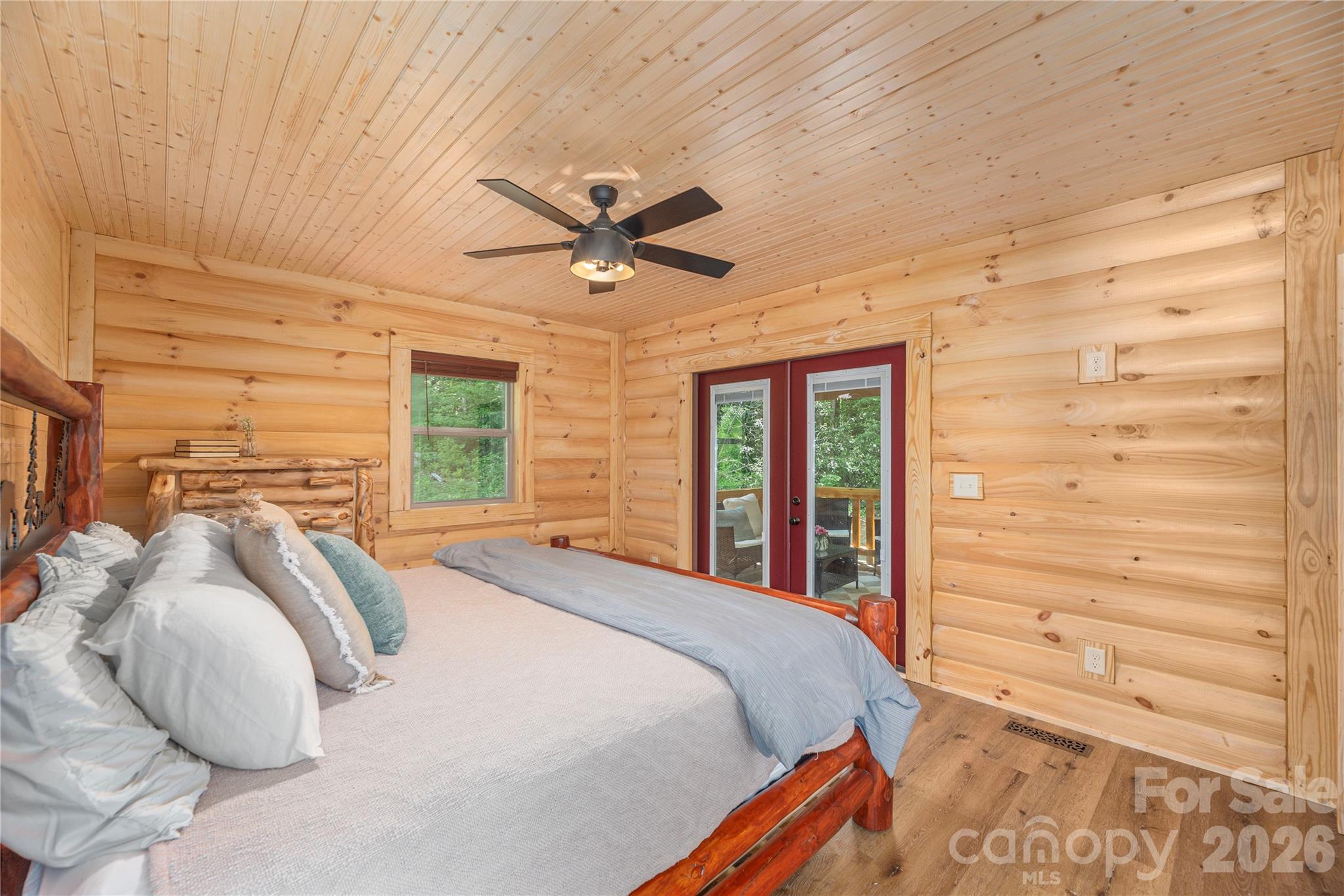 484 Twinbrook Lane Property Photo 14
