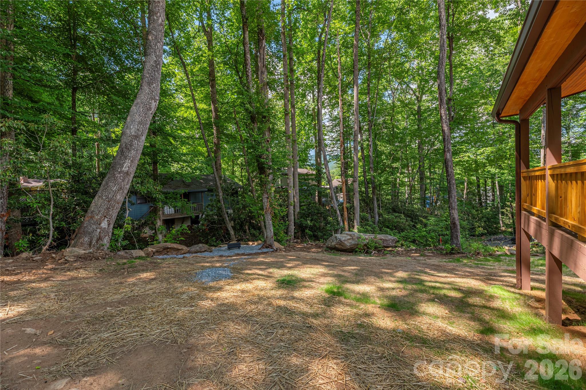 484 Twinbrook Lane Property Photo 23