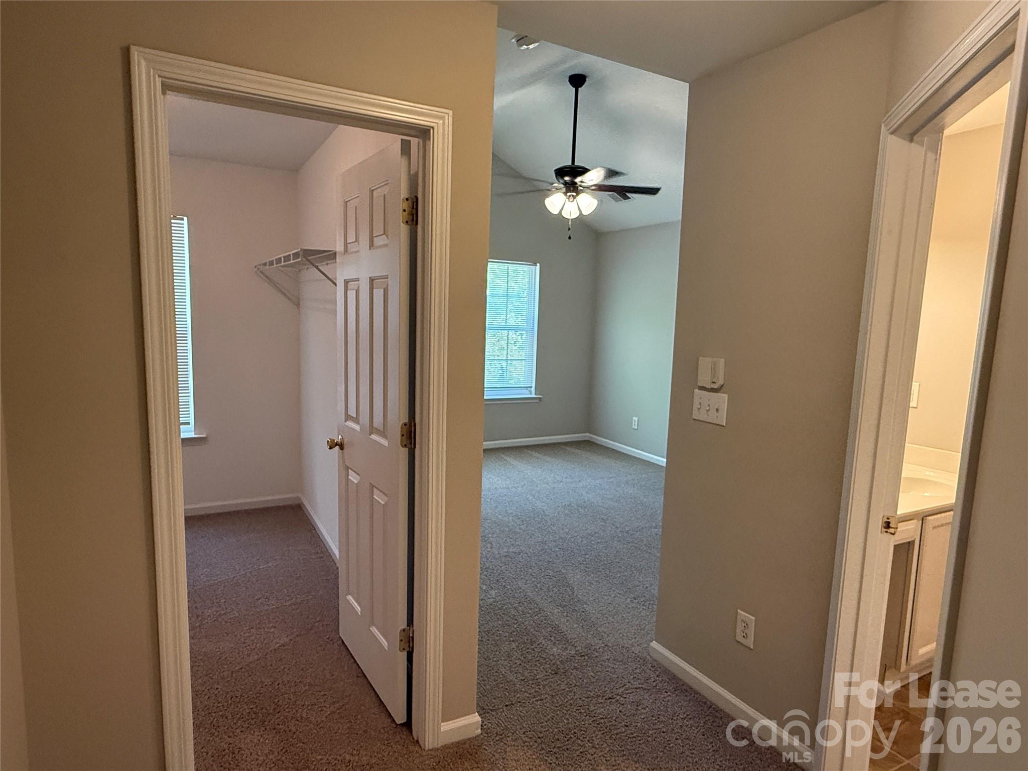 2152 Whispering Way Property Photo 12