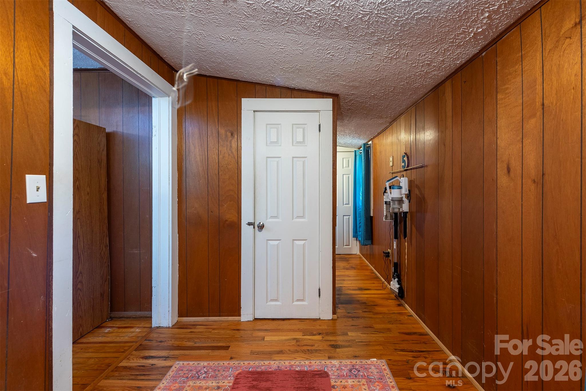 14 Border Street Property Photo 25