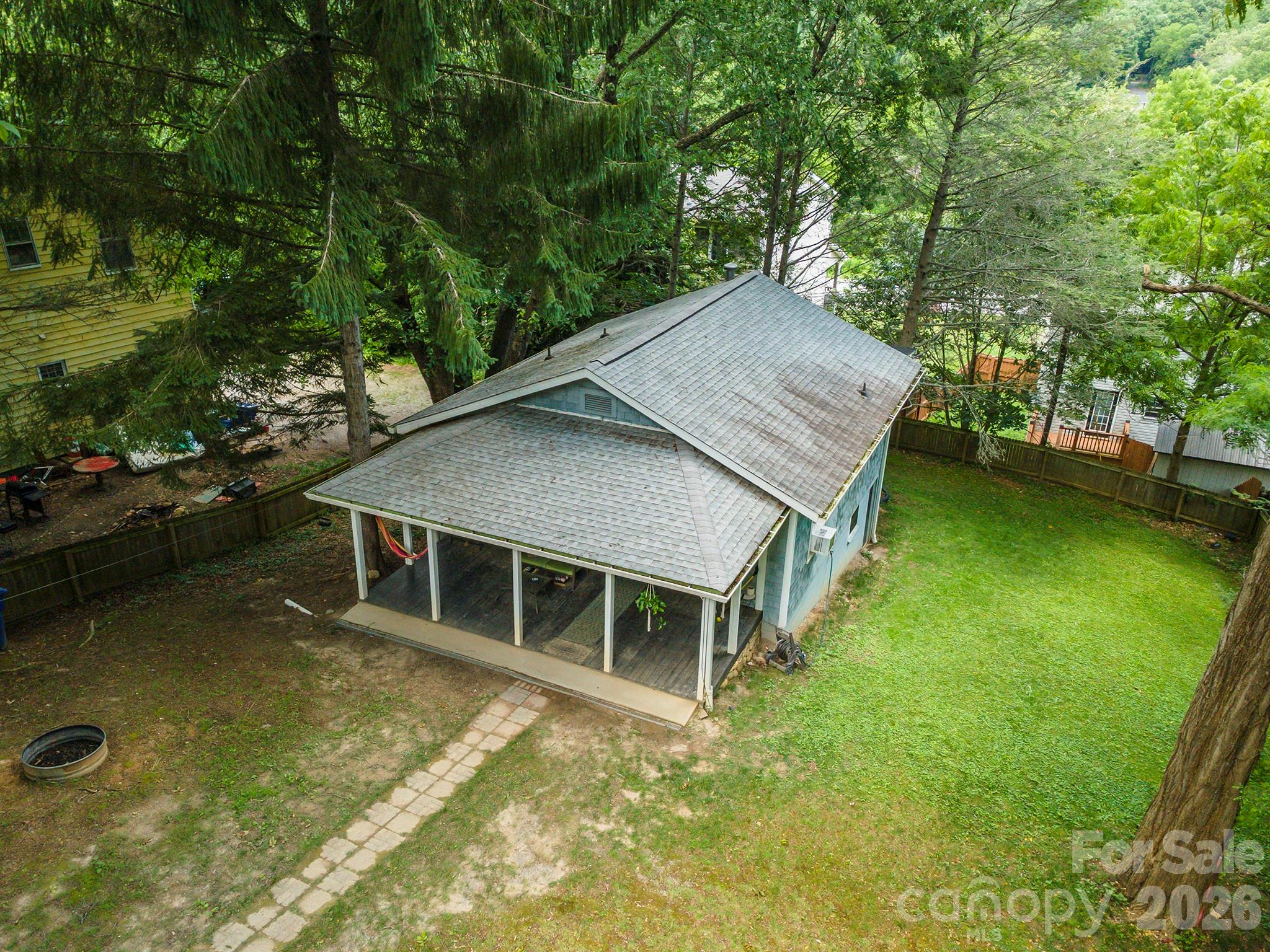 14 Border Street Property Photo 30