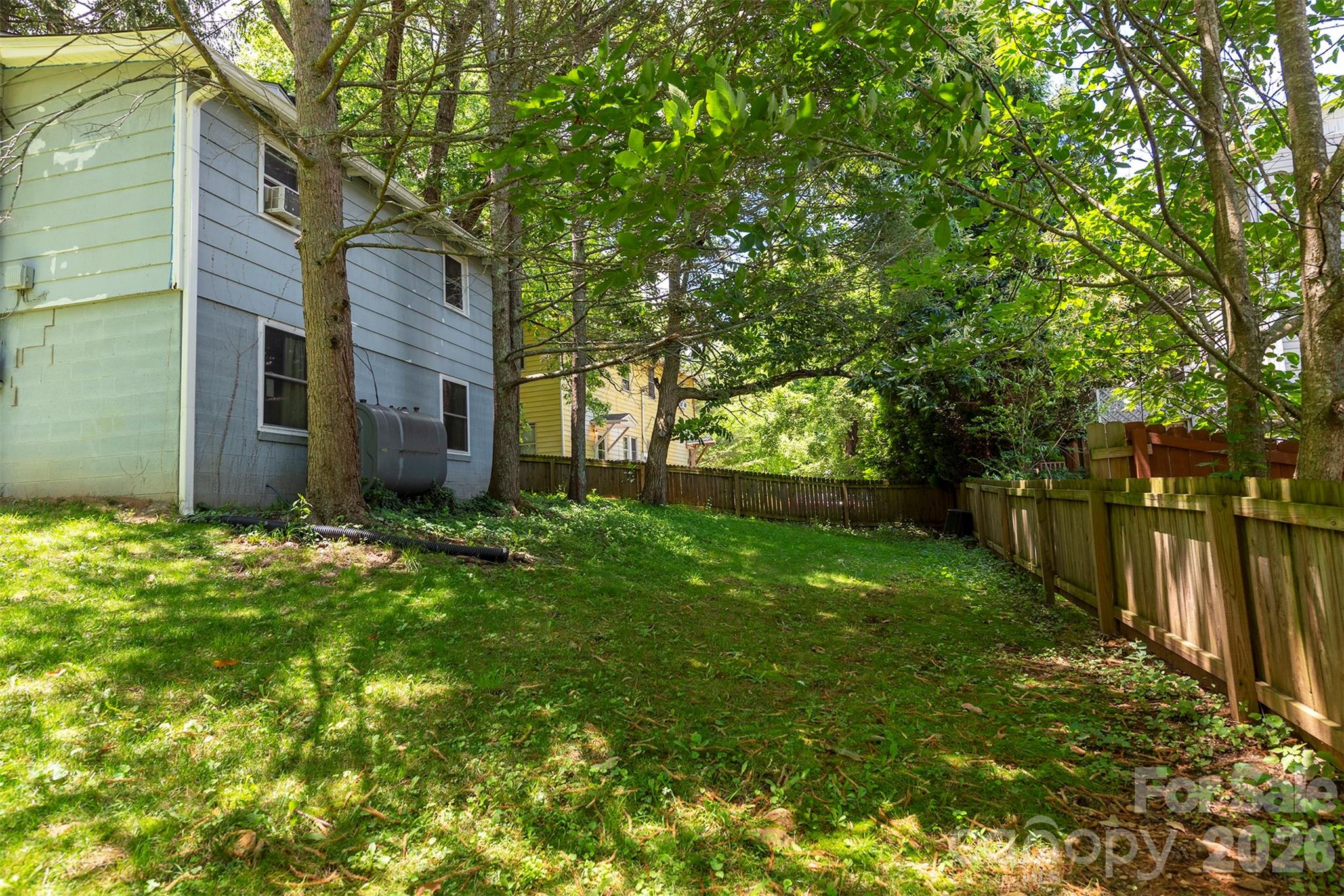 14 Border Street Property Photo 35