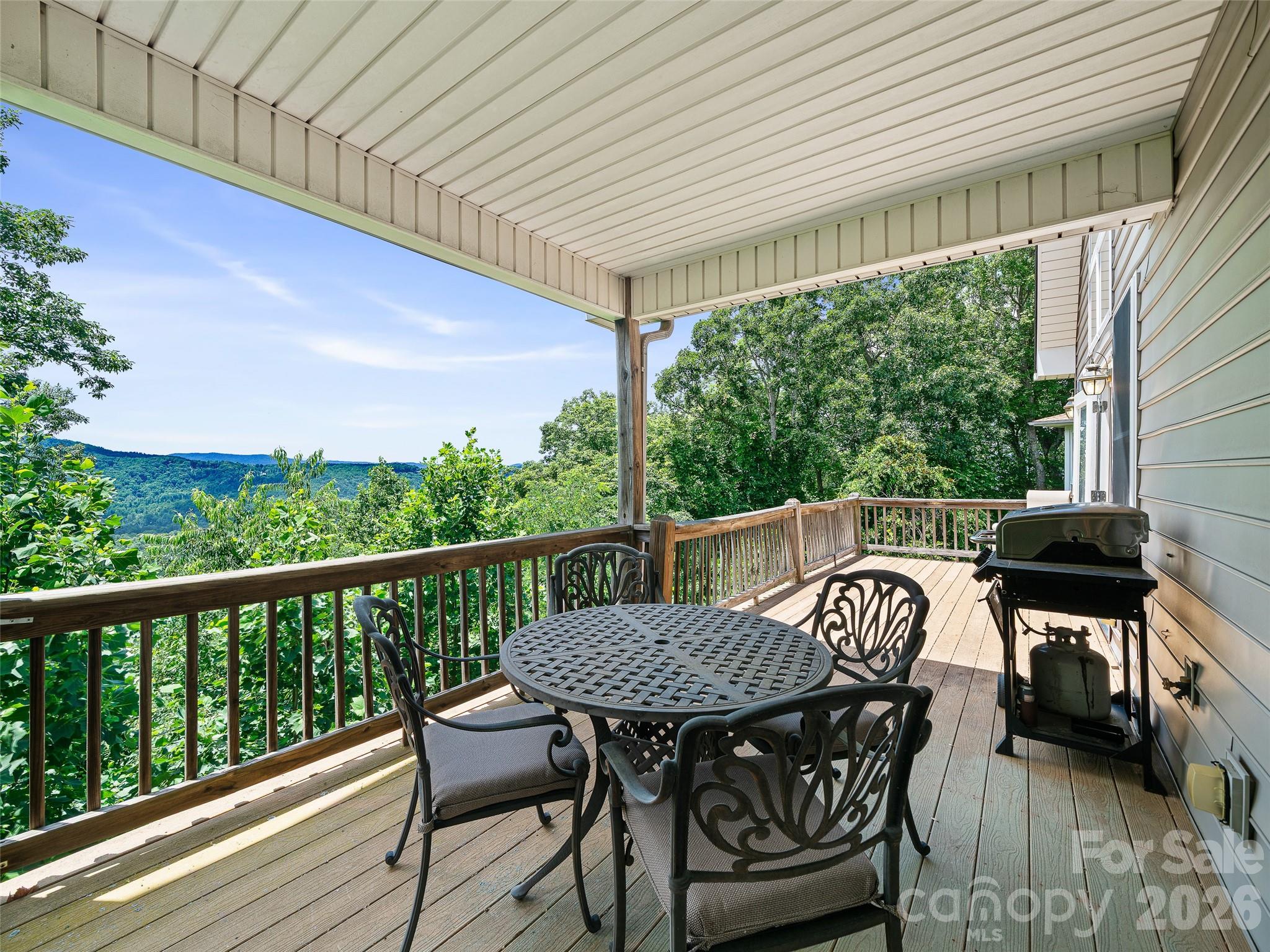 67 Ashefield Court Property Photo 4