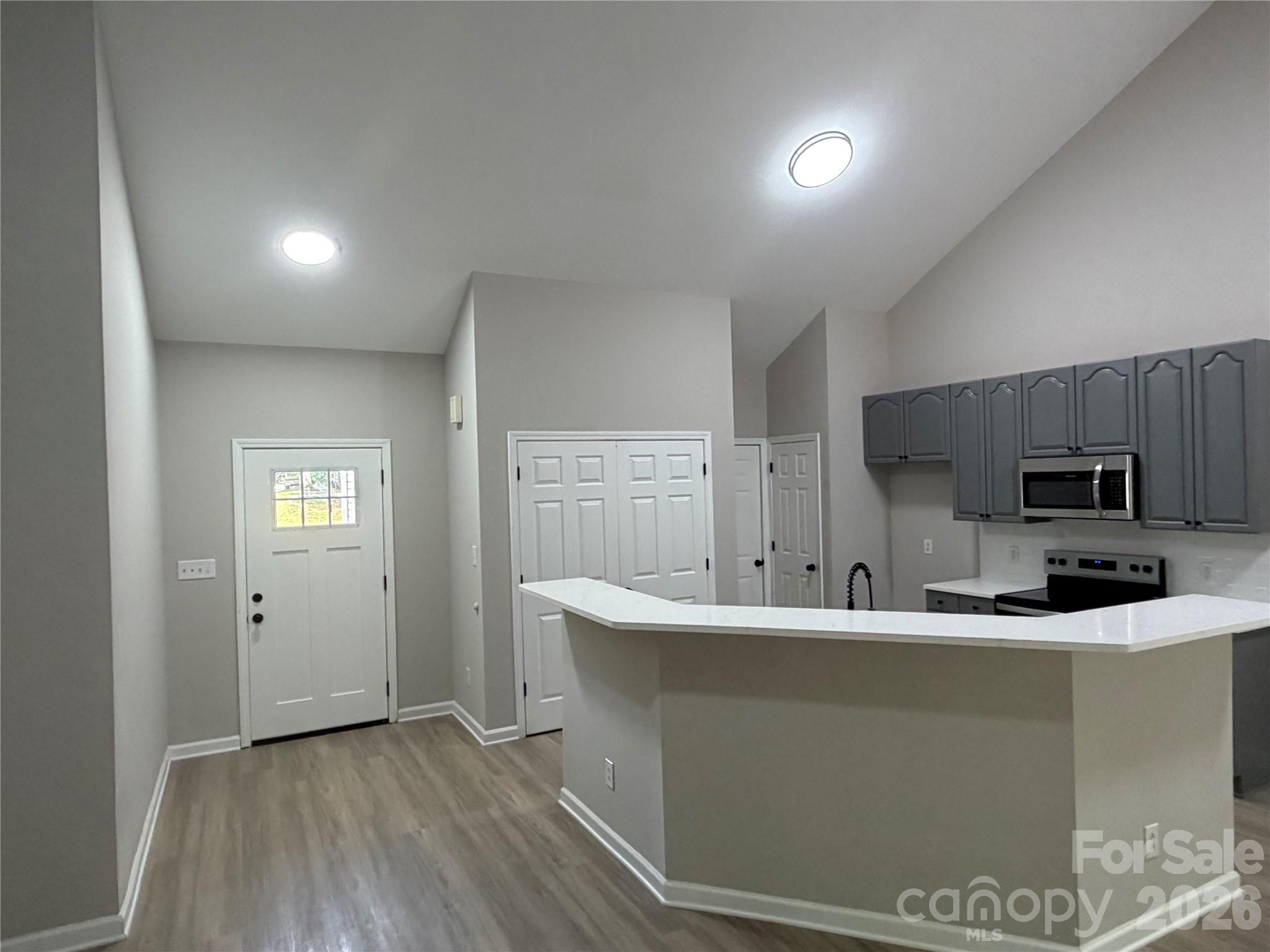 3930 Ashland Drive Property Photo 4