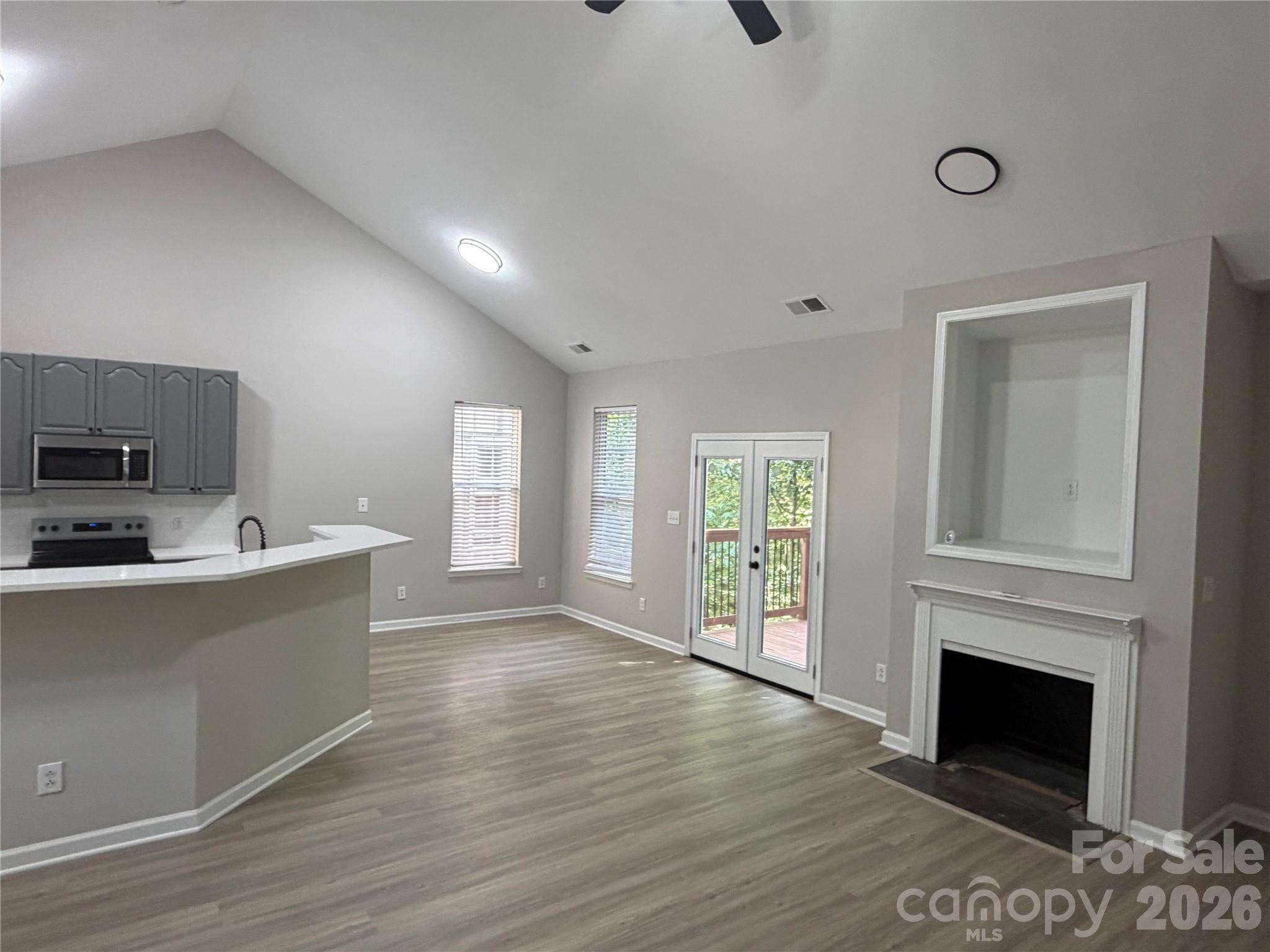 3930 Ashland Drive Property Photo 5