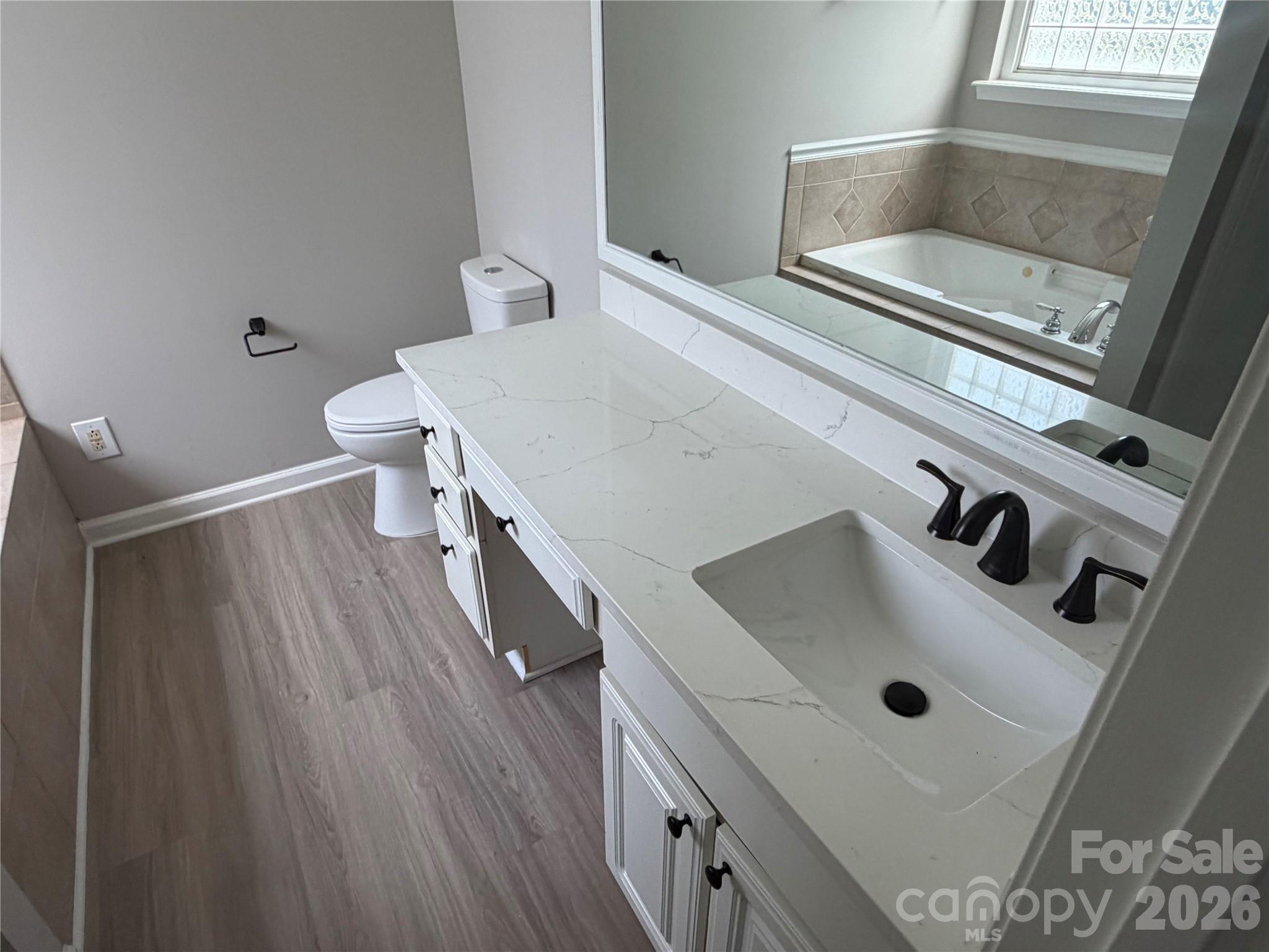 3930 Ashland Drive Property Photo 10