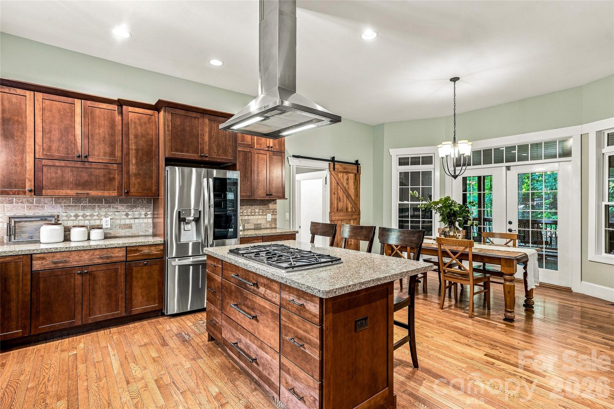 90 Ashley Woods Drive Property Photo 4