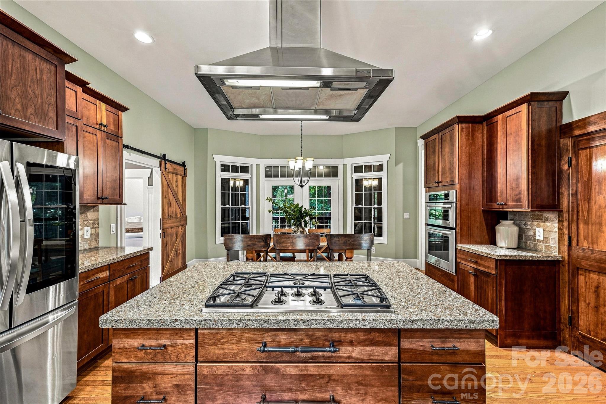 90 Ashley Woods Drive Property Photo 12