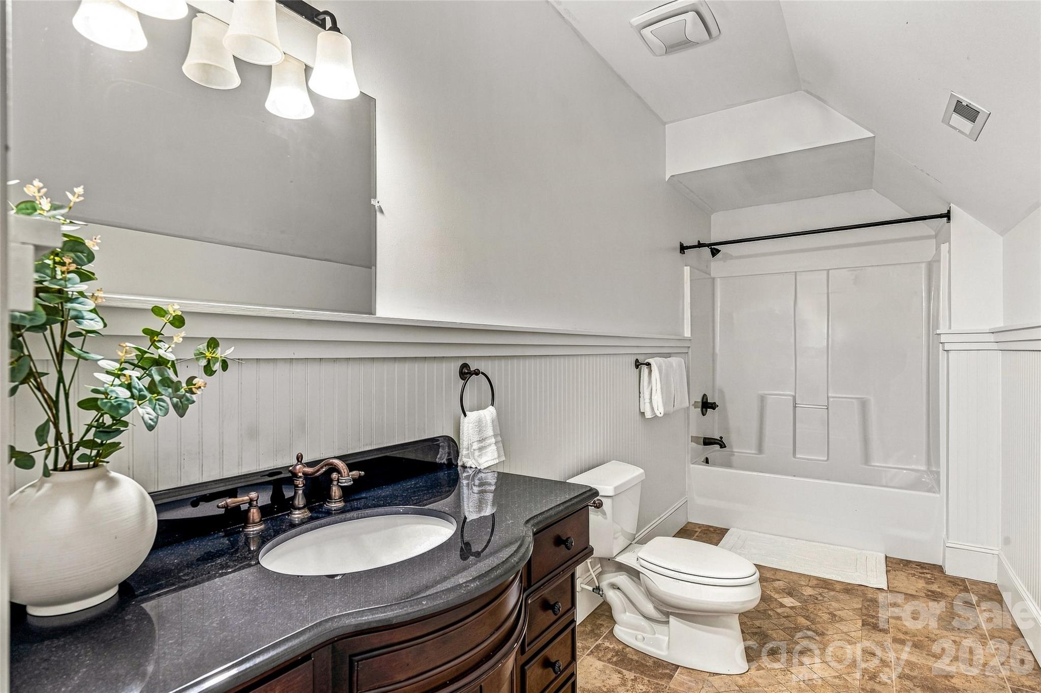 90 Ashley Woods Drive Property Photo 27