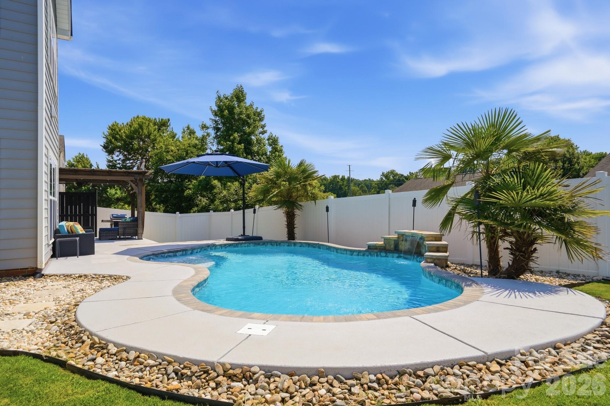 125 Louden Drive Property Photo 1