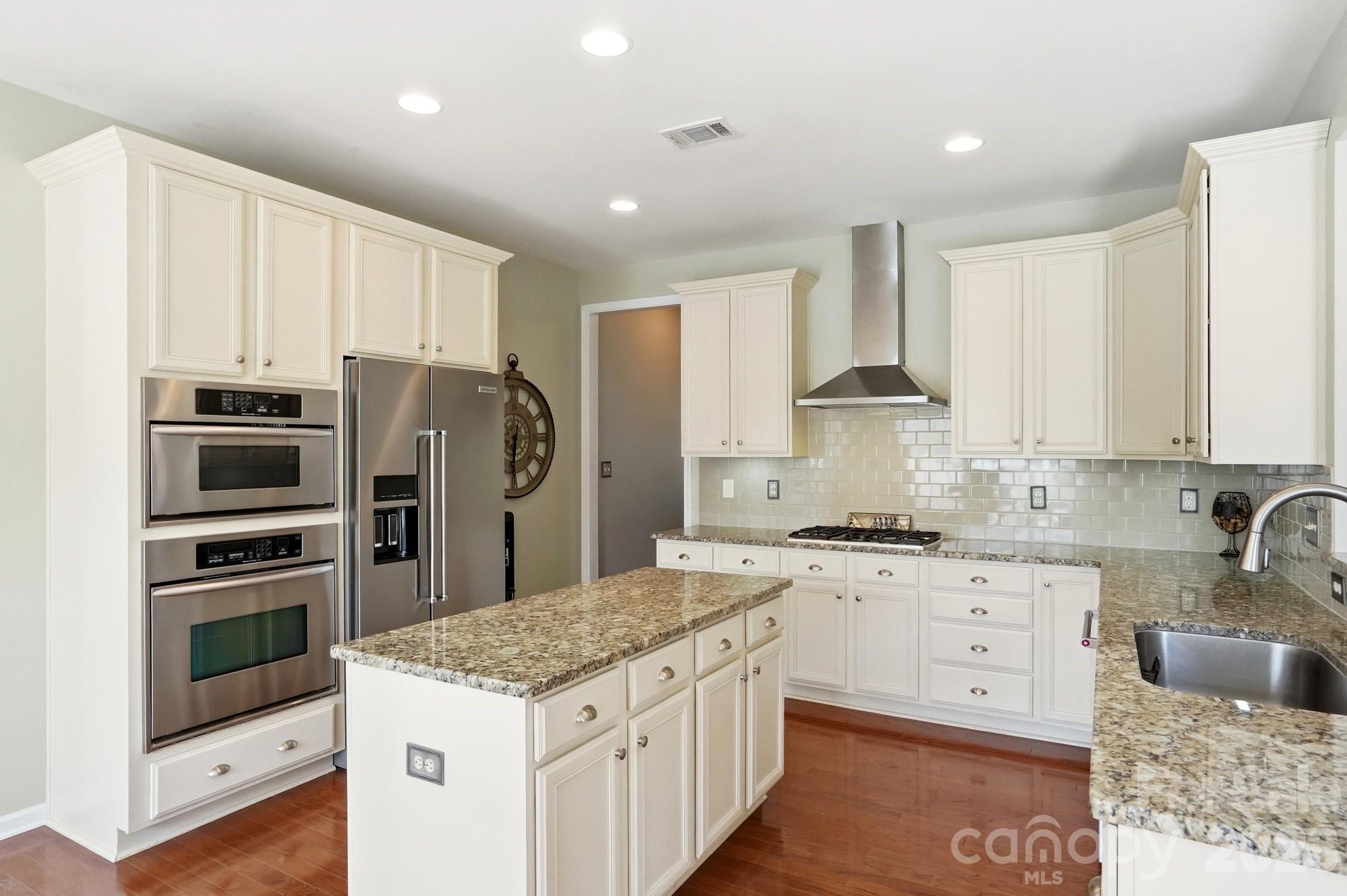 125 Louden Drive Property Photo 14