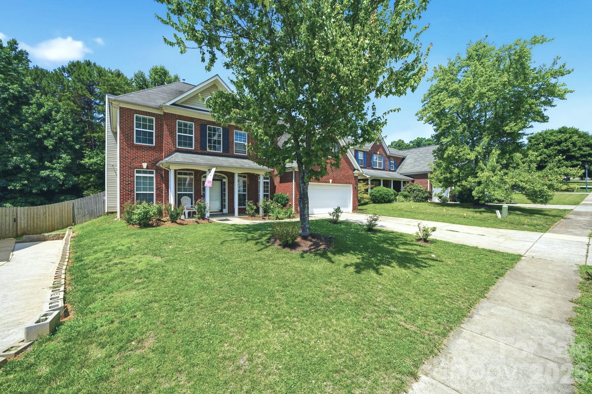 8505 Delamere Lane Property Photo 3