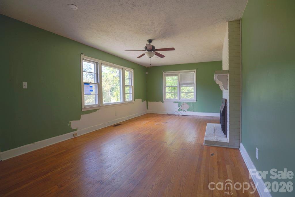 1809 Manteo Street Property Photo 6