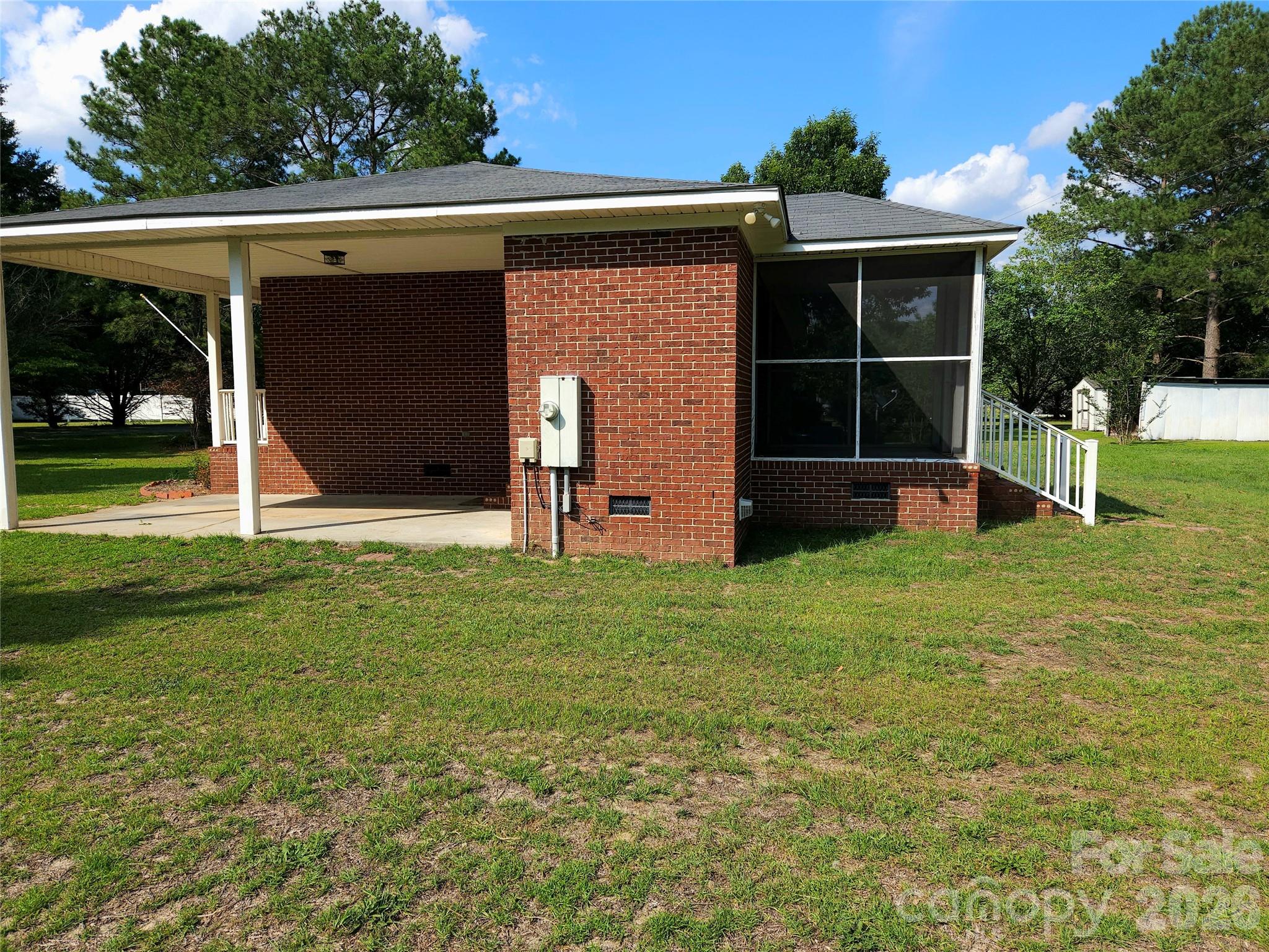 1617 Shampy Drive A Property Photo 2