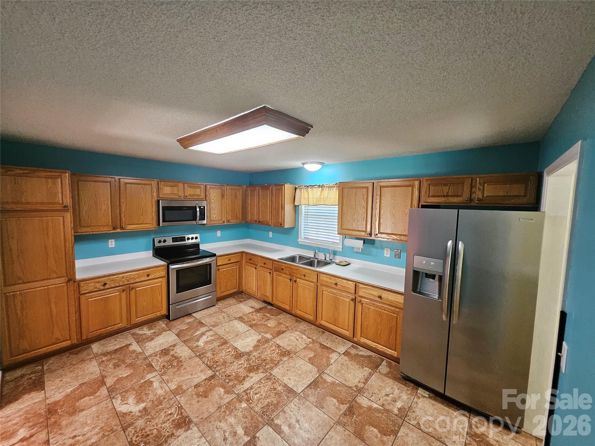 1617 Shampy Drive A Property Photo 4