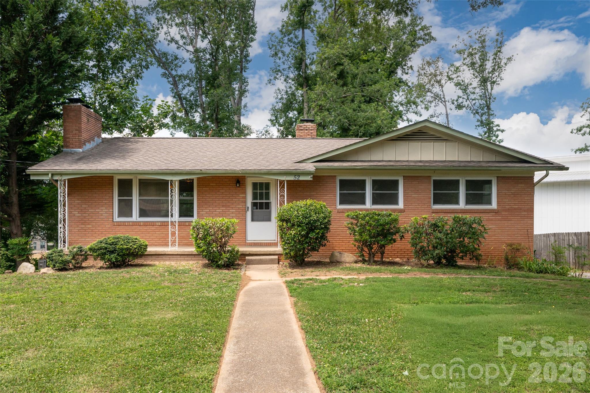 52 Blake Drive Property Photo 1