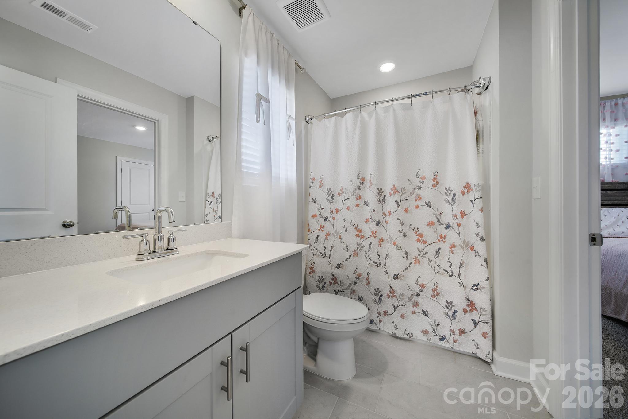 660 Citriadora Street Property Photo 25
