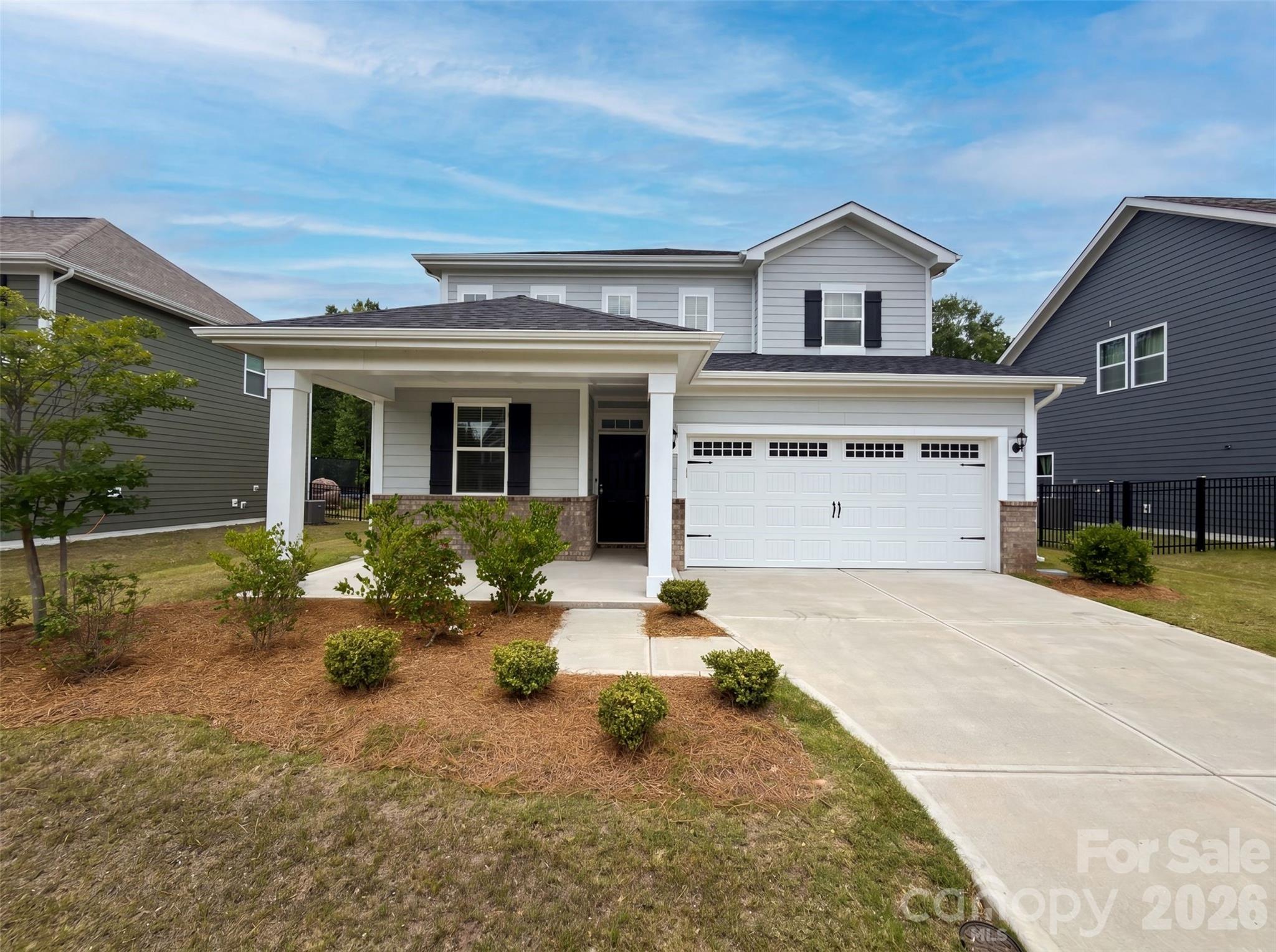 1217 Black Walnut Street Property Photo 1