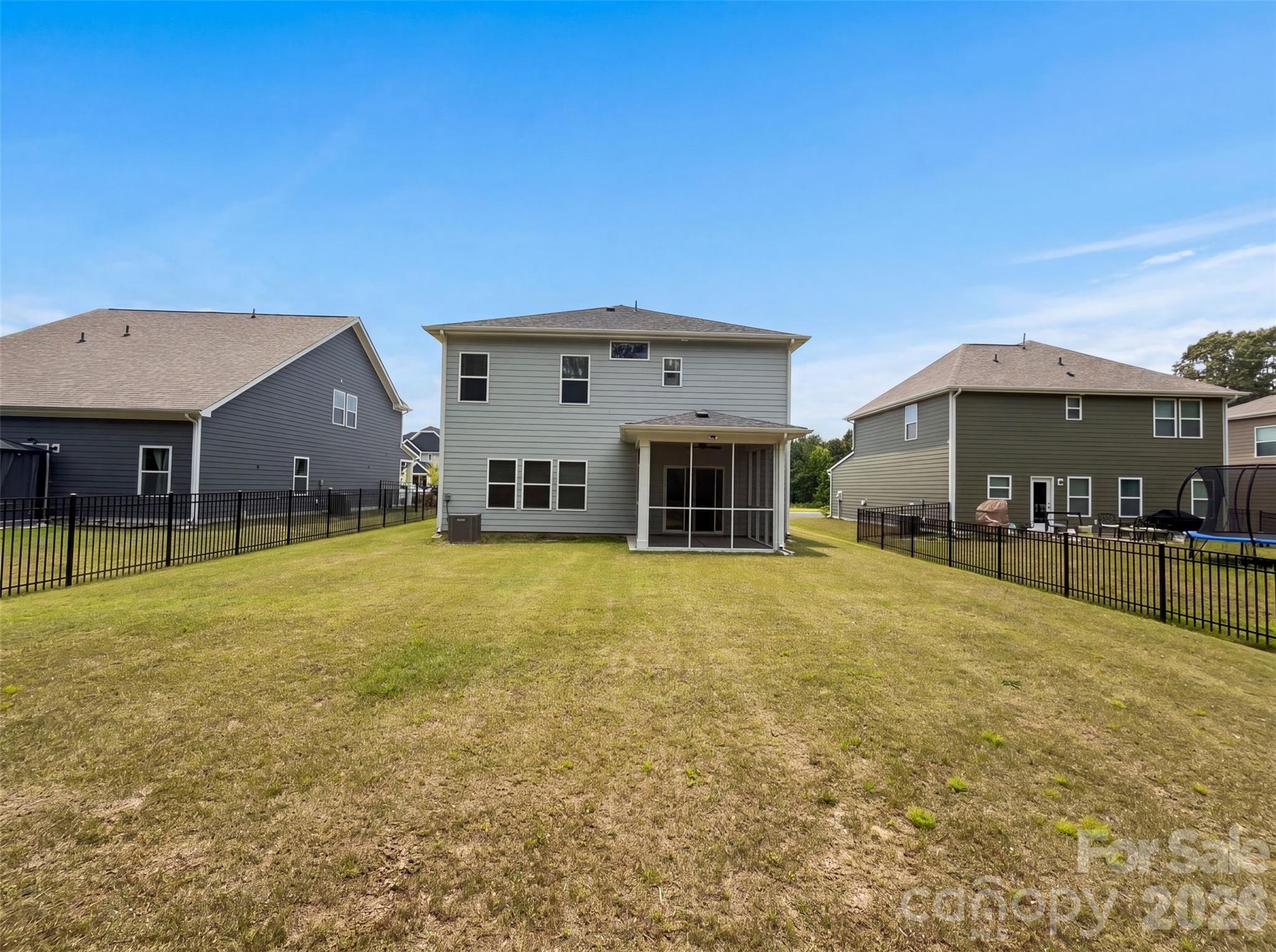 1217 Black Walnut Street Property Photo 15