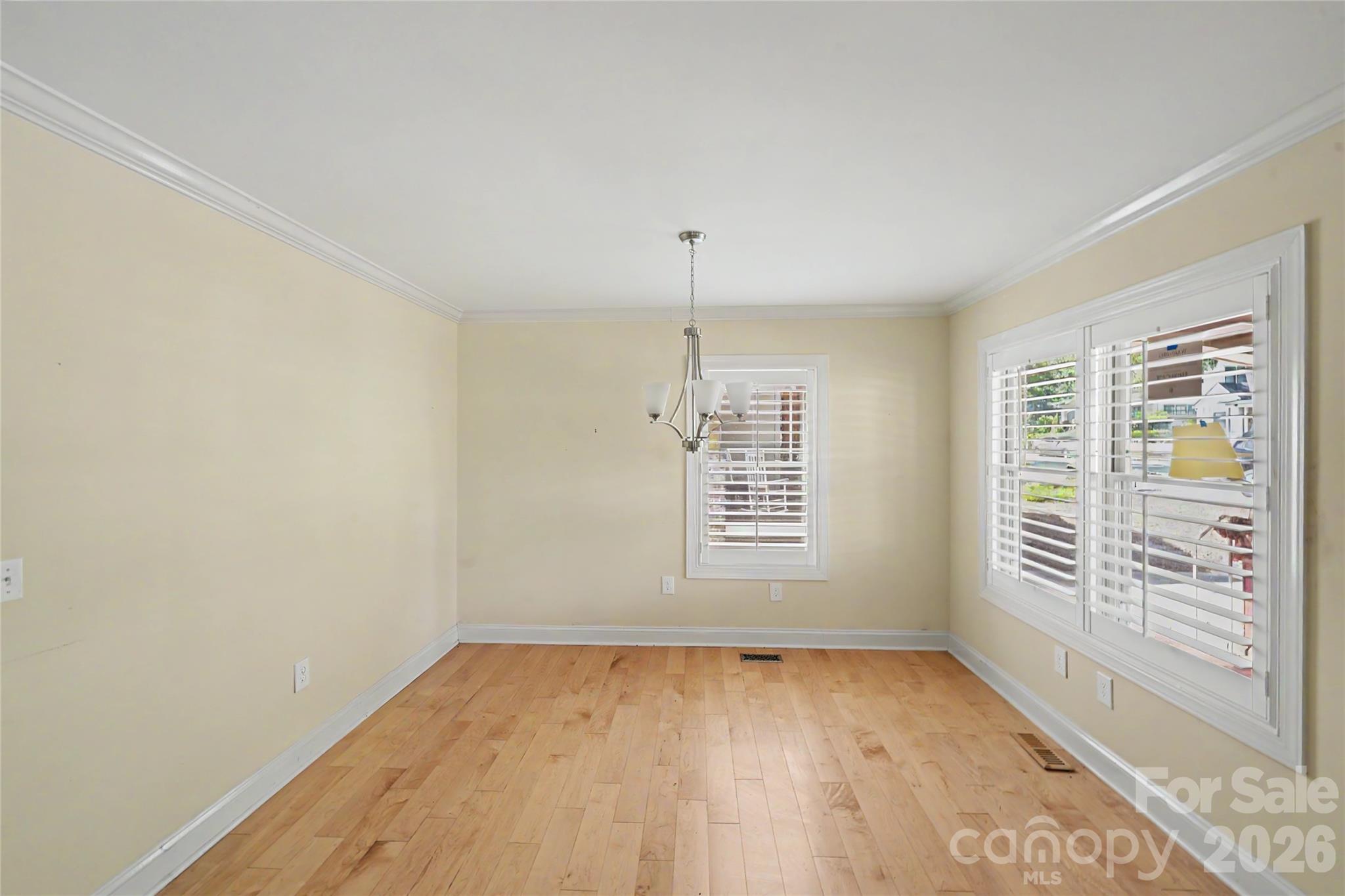 1512 Ivey Drive Property Photo 17