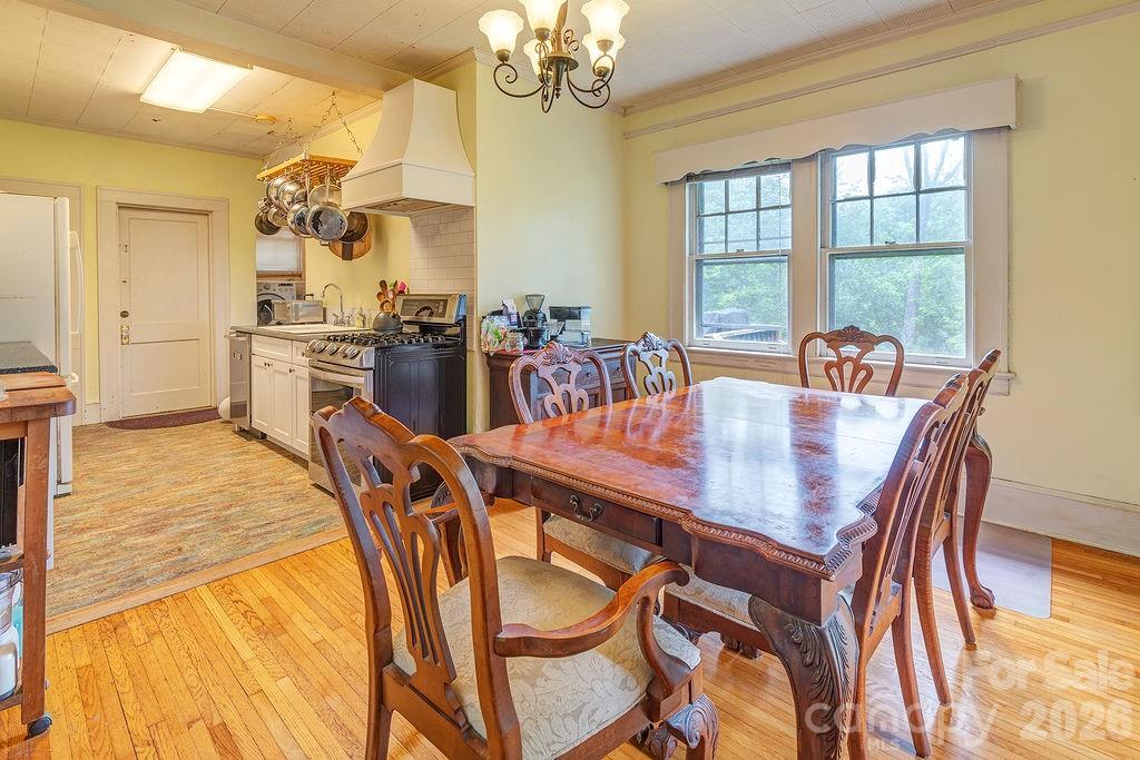 133 Westwood Place Property Photo 8