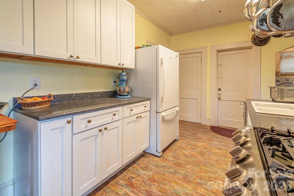 133 Westwood Place Property Photo 11