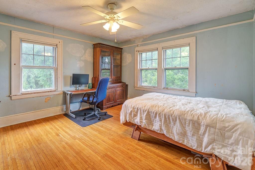 133 Westwood Place Property Photo 17