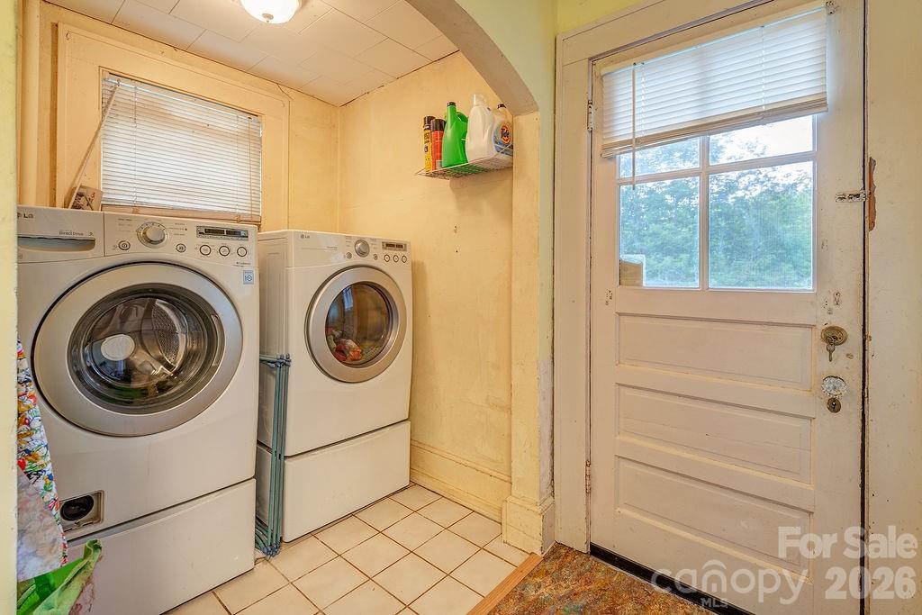 133 Westwood Place Property Photo 19