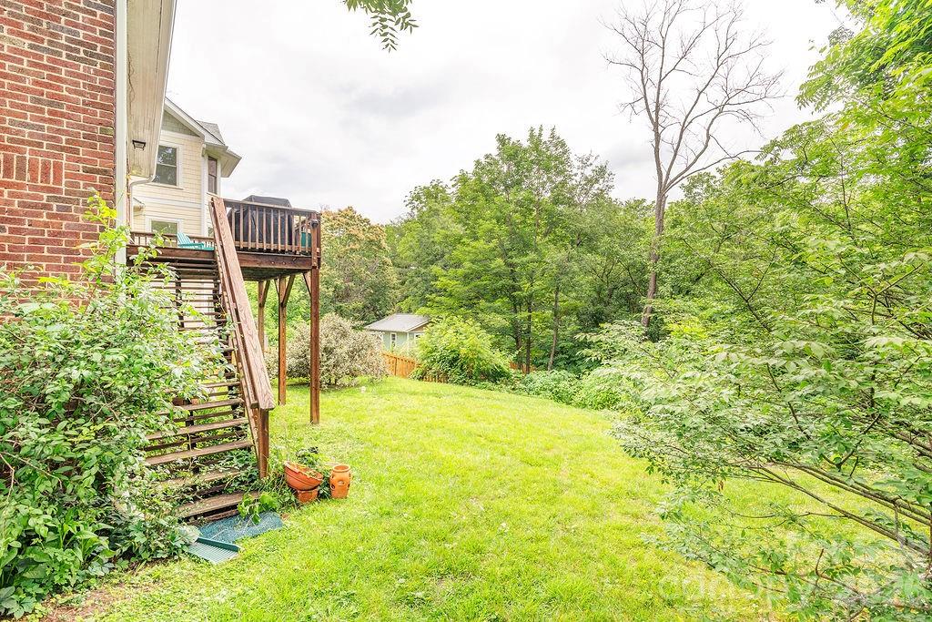 133 Westwood Place Property Photo 25