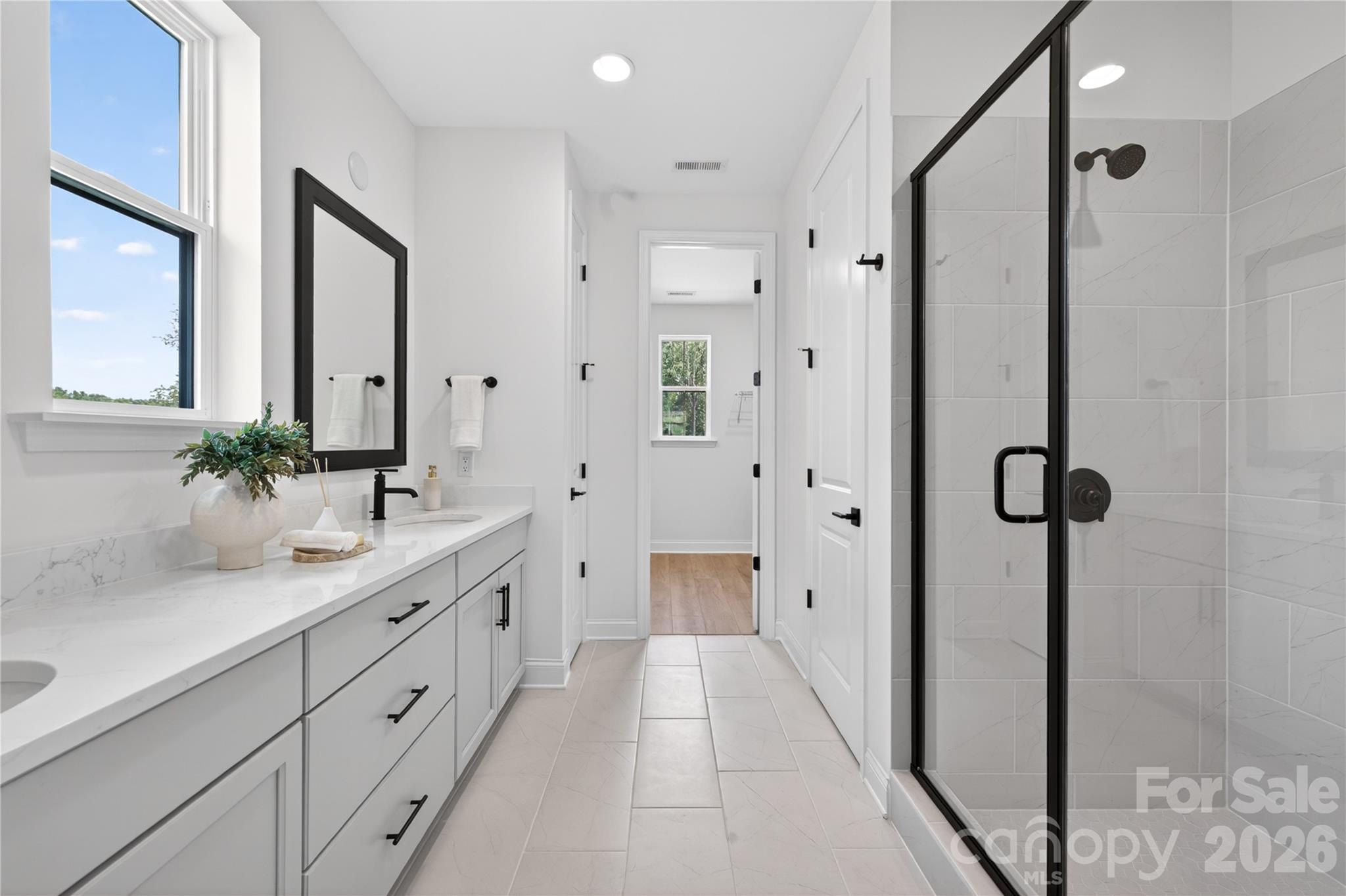 14029 Roosevelt Grove Drive Property Photo 18