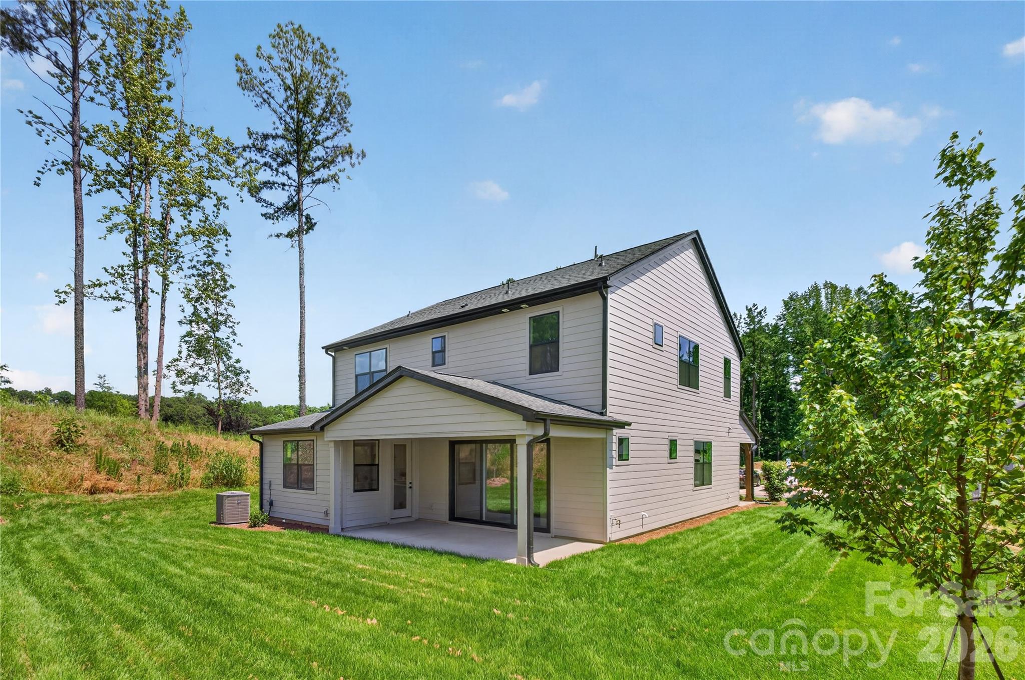 14029 Roosevelt Grove Drive Property Photo 21