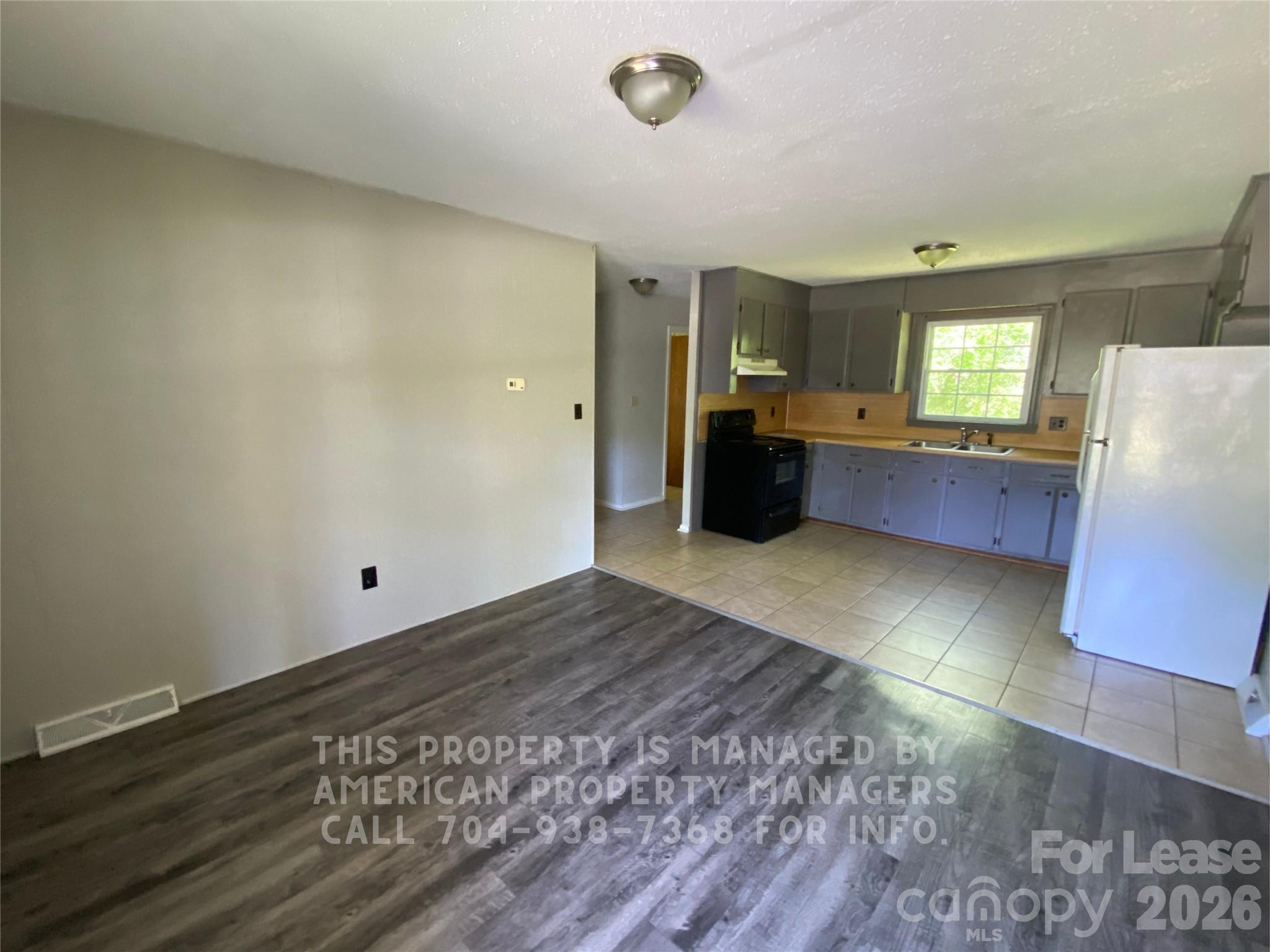 1507 Jamaica Road A Property Photo 2