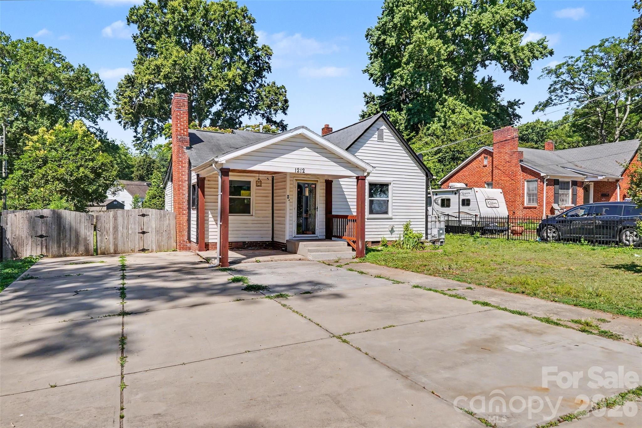 1212 Meadow Lane Lane Property Photo 21