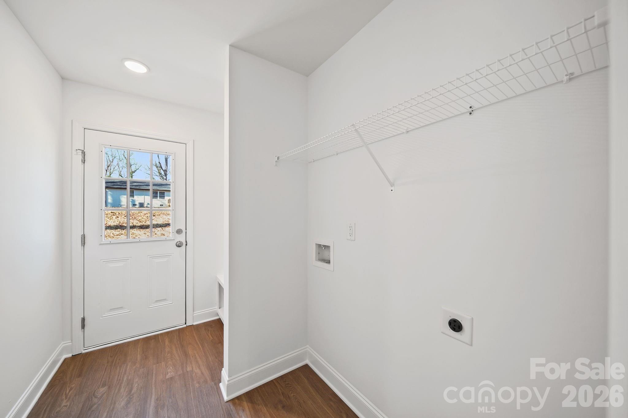 1129 Kenly Street Property Photo 19