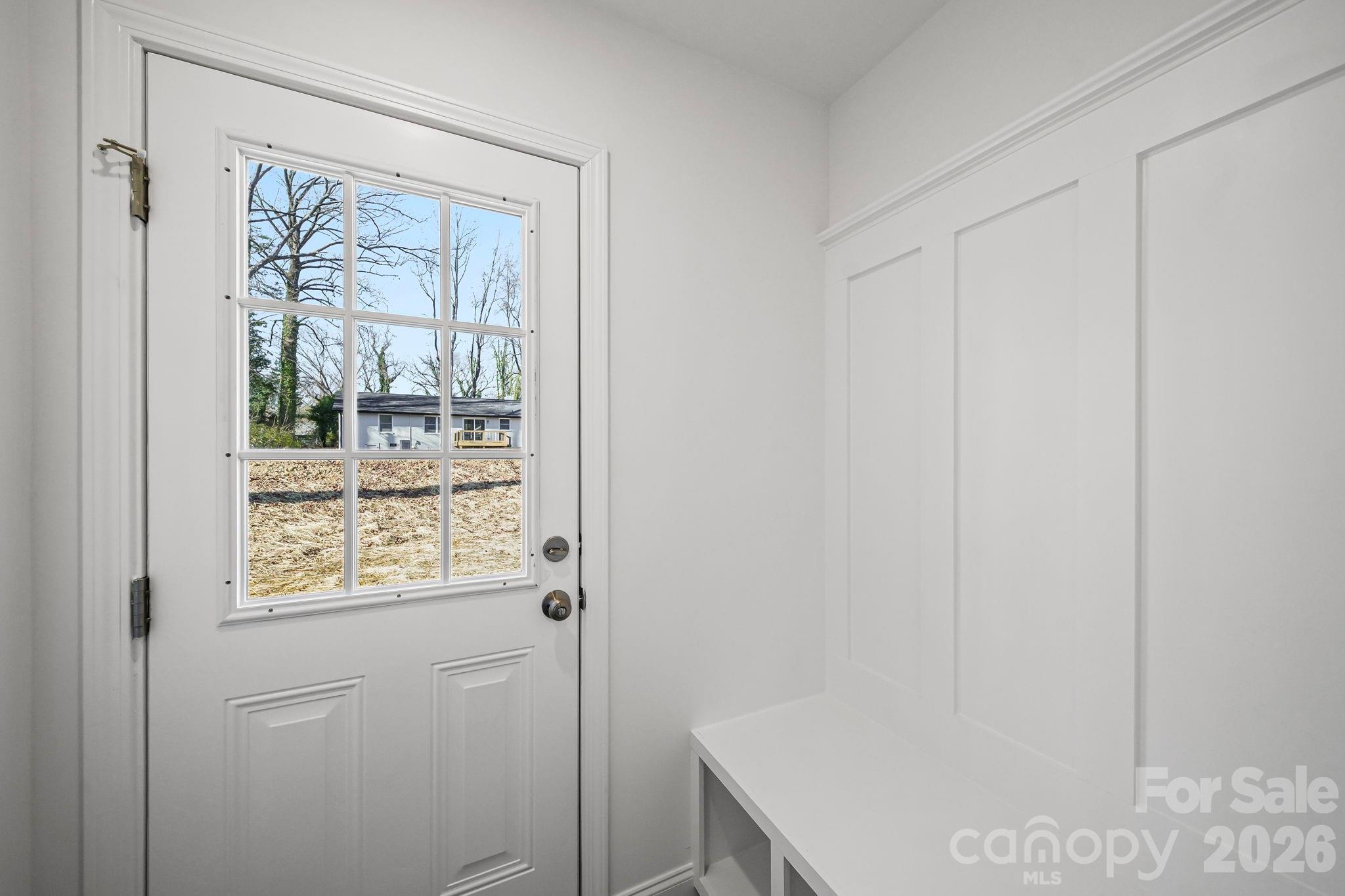 1129 Kenly Street Property Photo 20
