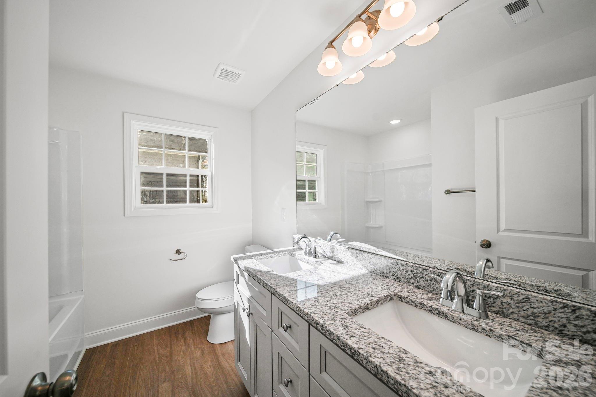 1129 Kenly Street Property Photo 29