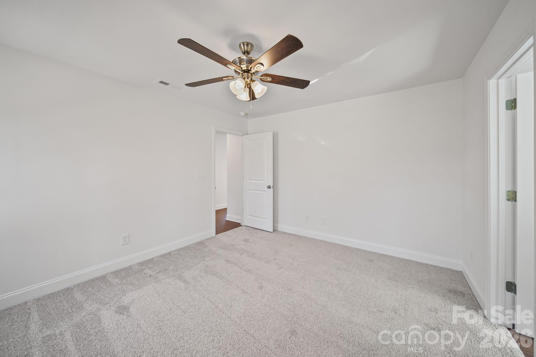 1129 Kenly Street Property Photo 35