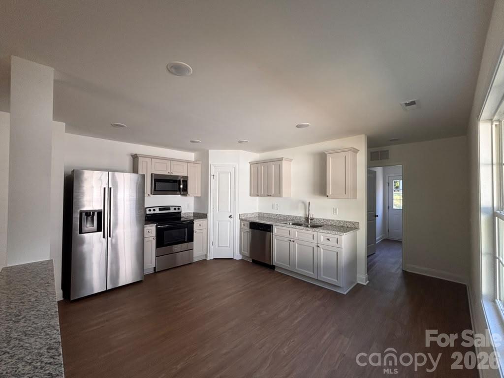 1129 Kenly Street Property Photo 44
