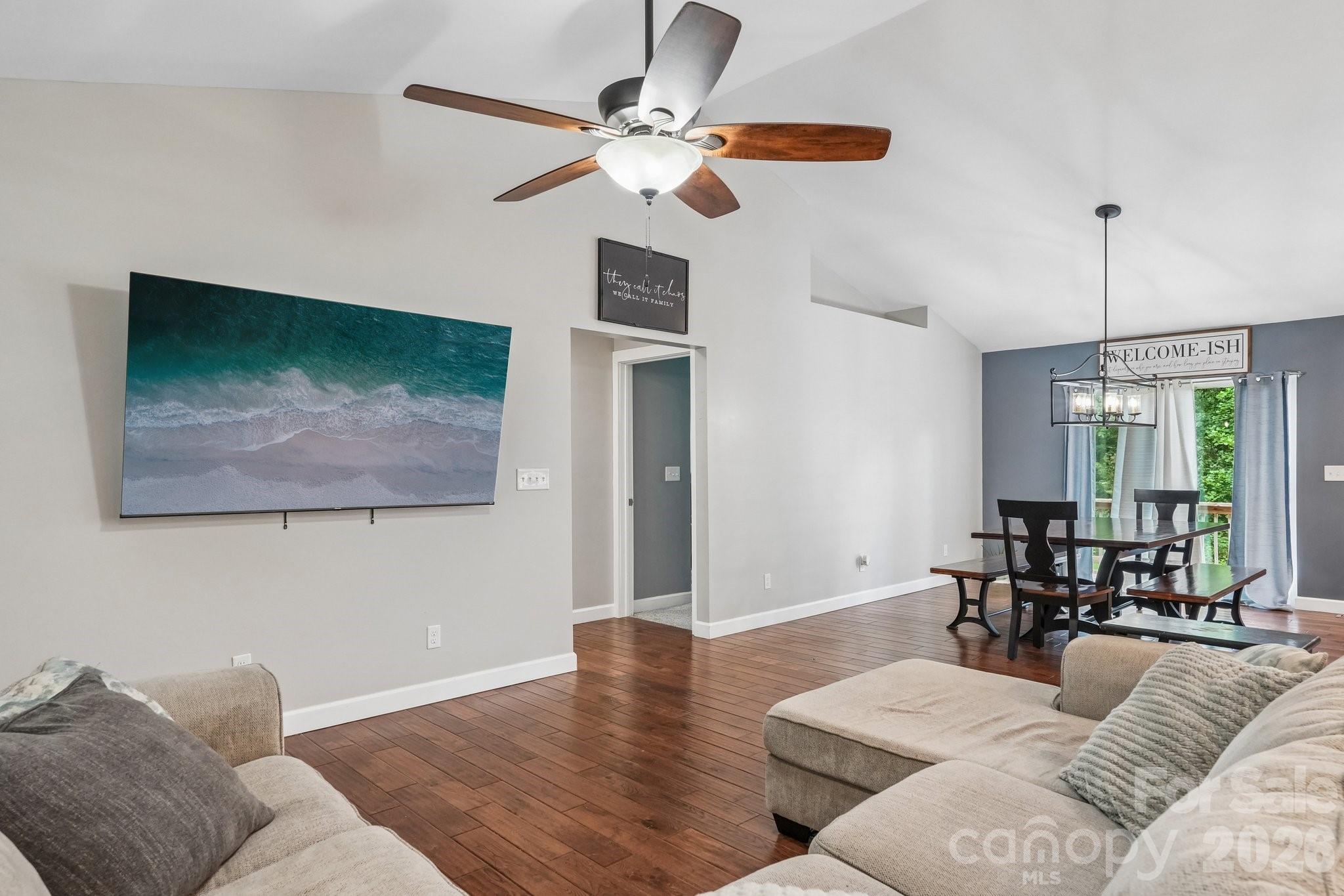 1555 Riverview Road Property Photo 18