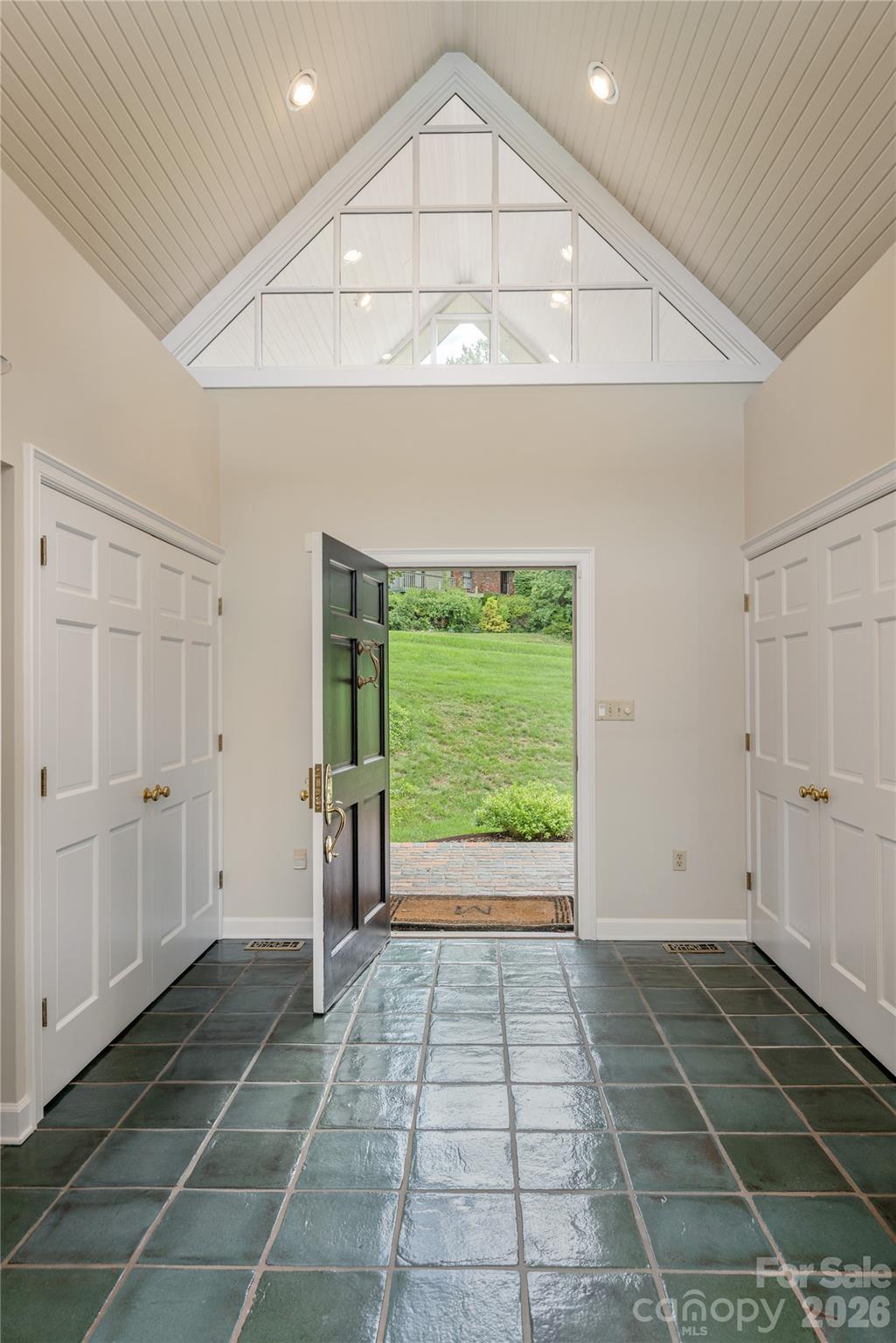 20 Inglewood Road Property Photo 4