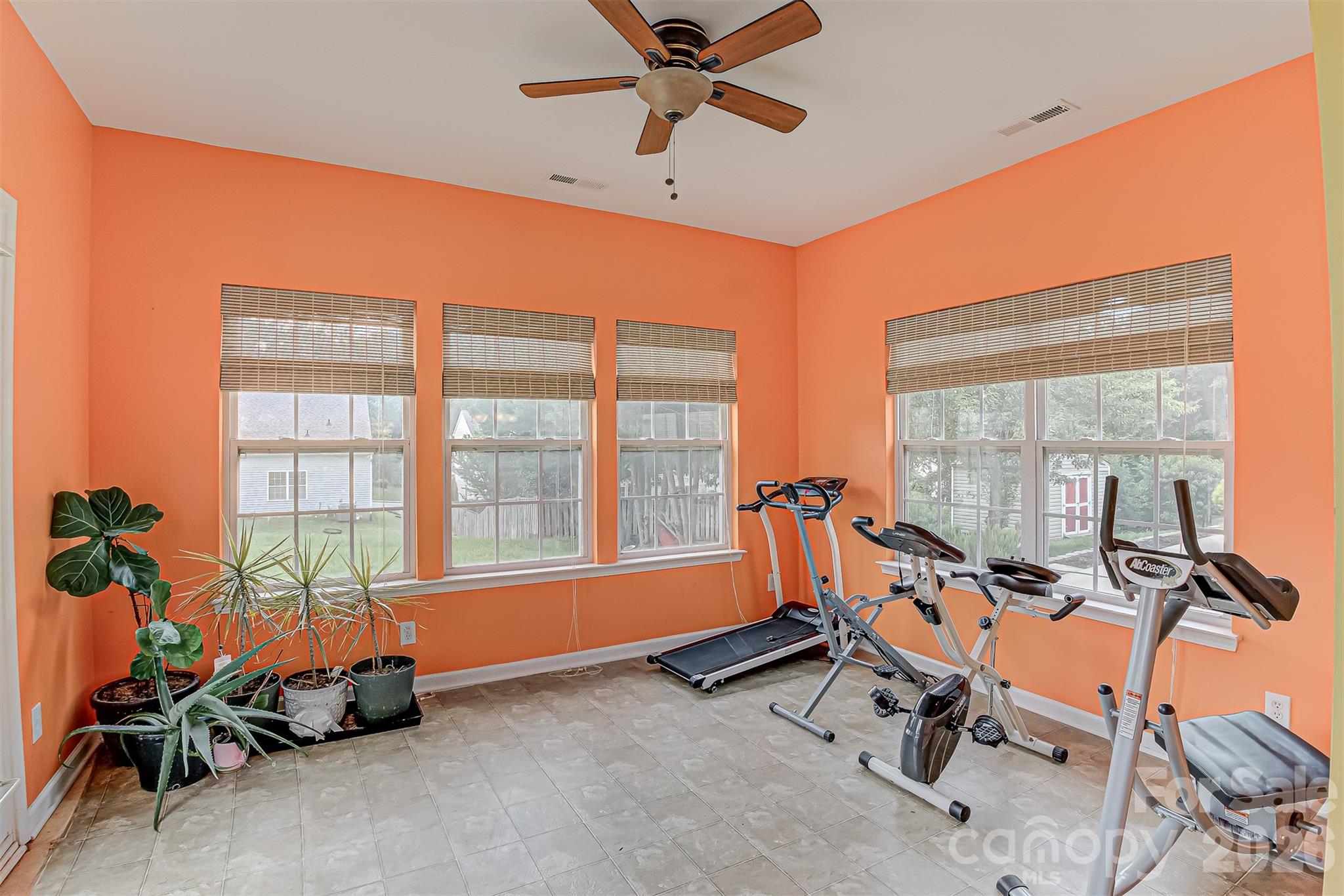 13183 Wilburn Park Lane Property Photo 11