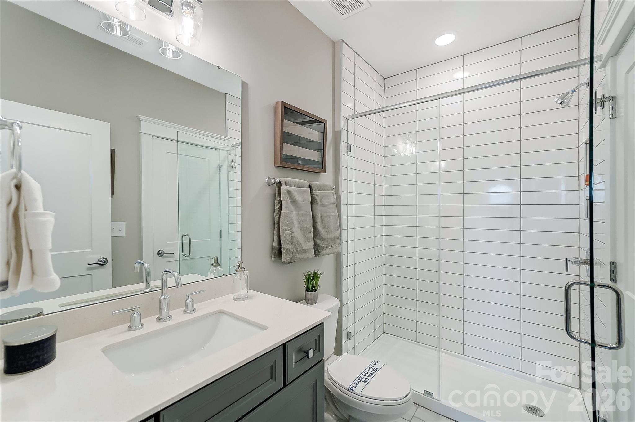 7205 Farmingdale Lane Property Photo 41