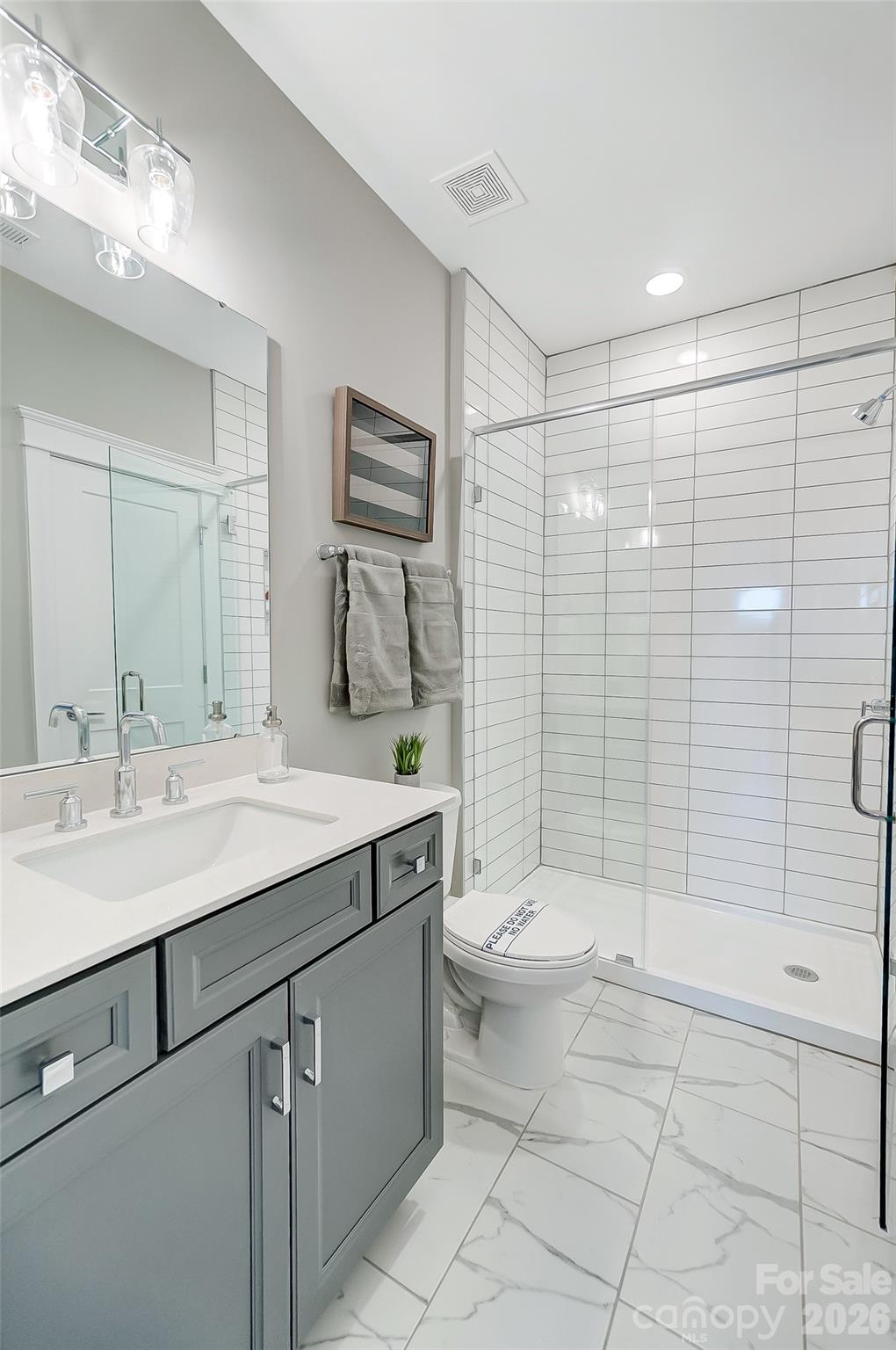 7205 Farmingdale Lane Property Photo 42
