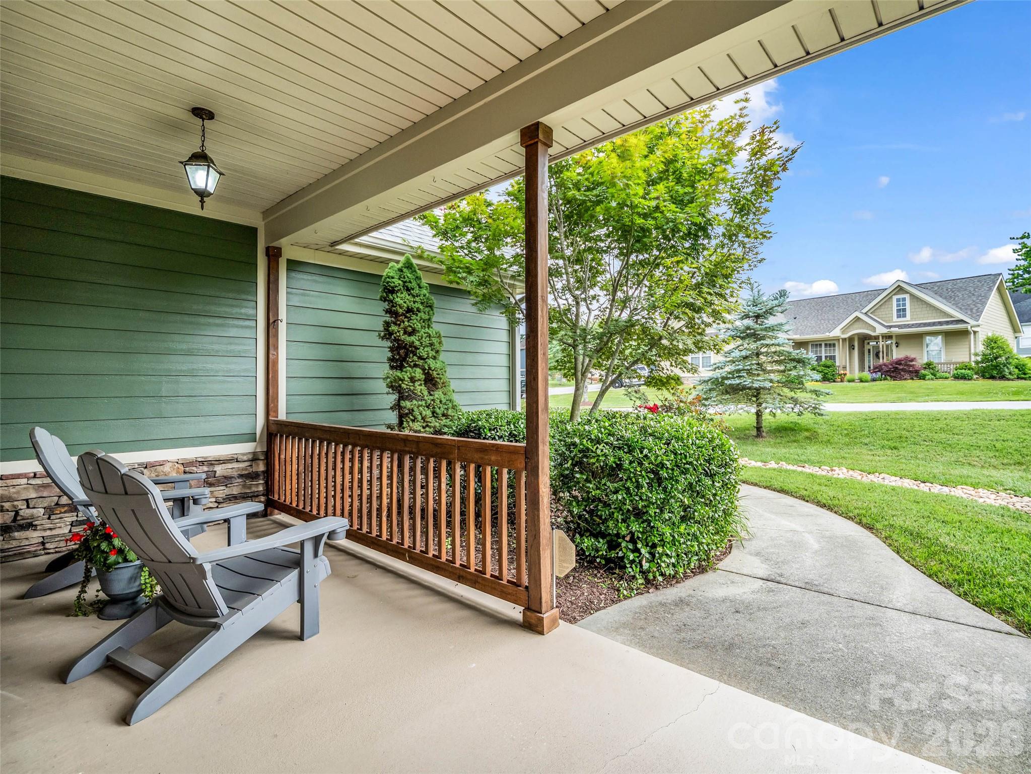 17 Black Iron Lane Property Photo 7