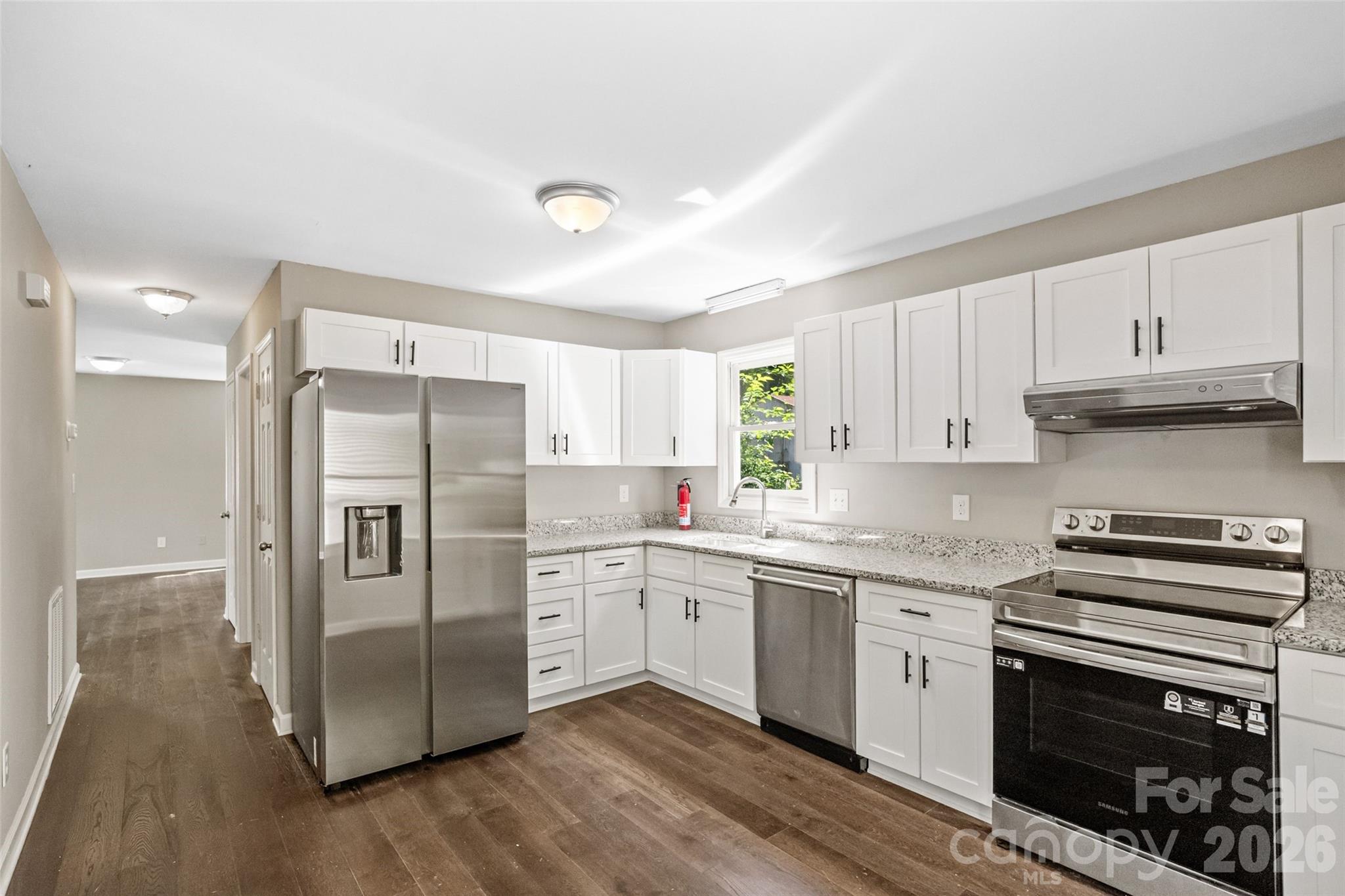 5516 Ilford Street Property Photo 8