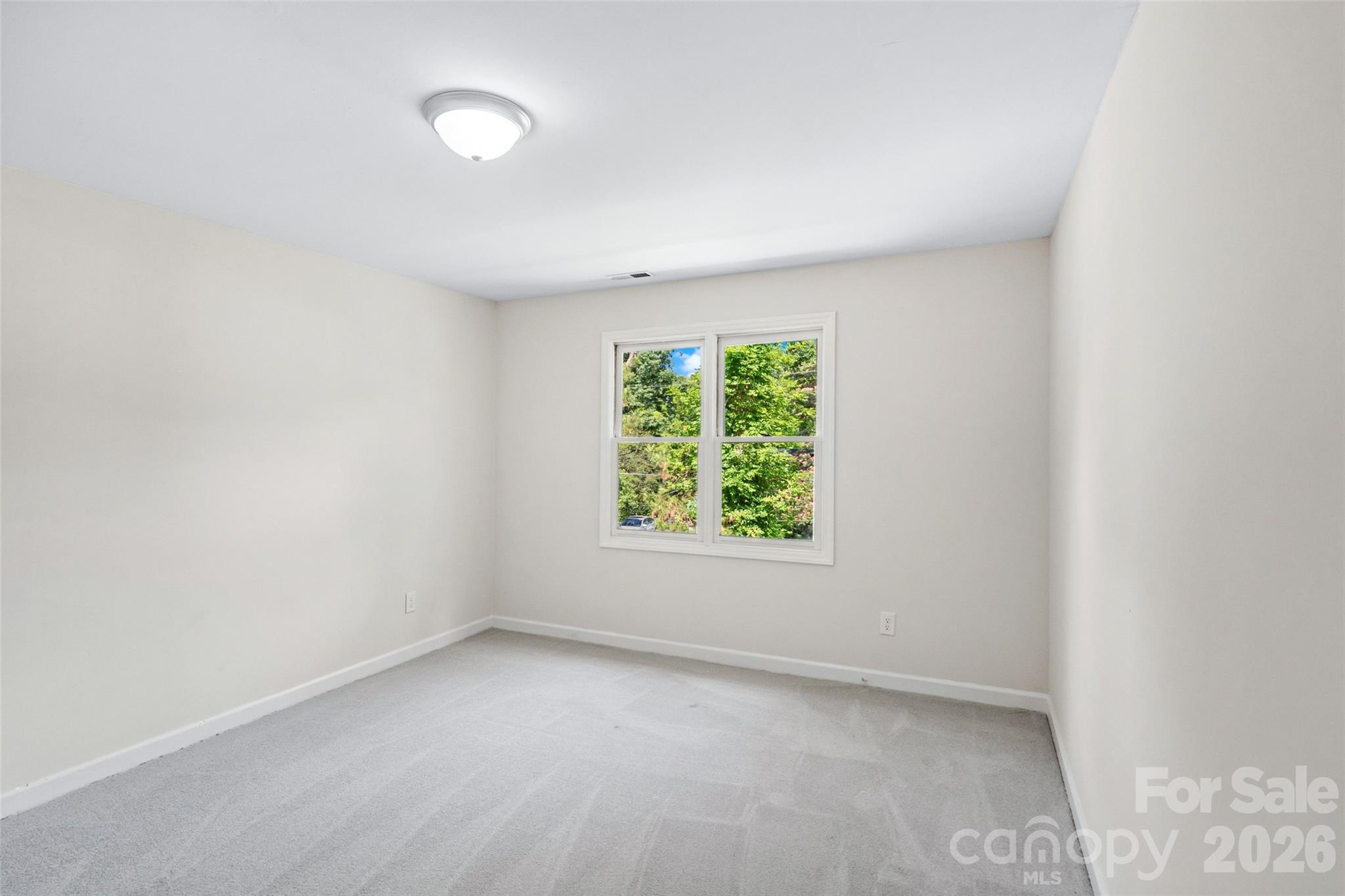 5516 Ilford Street Property Photo 11