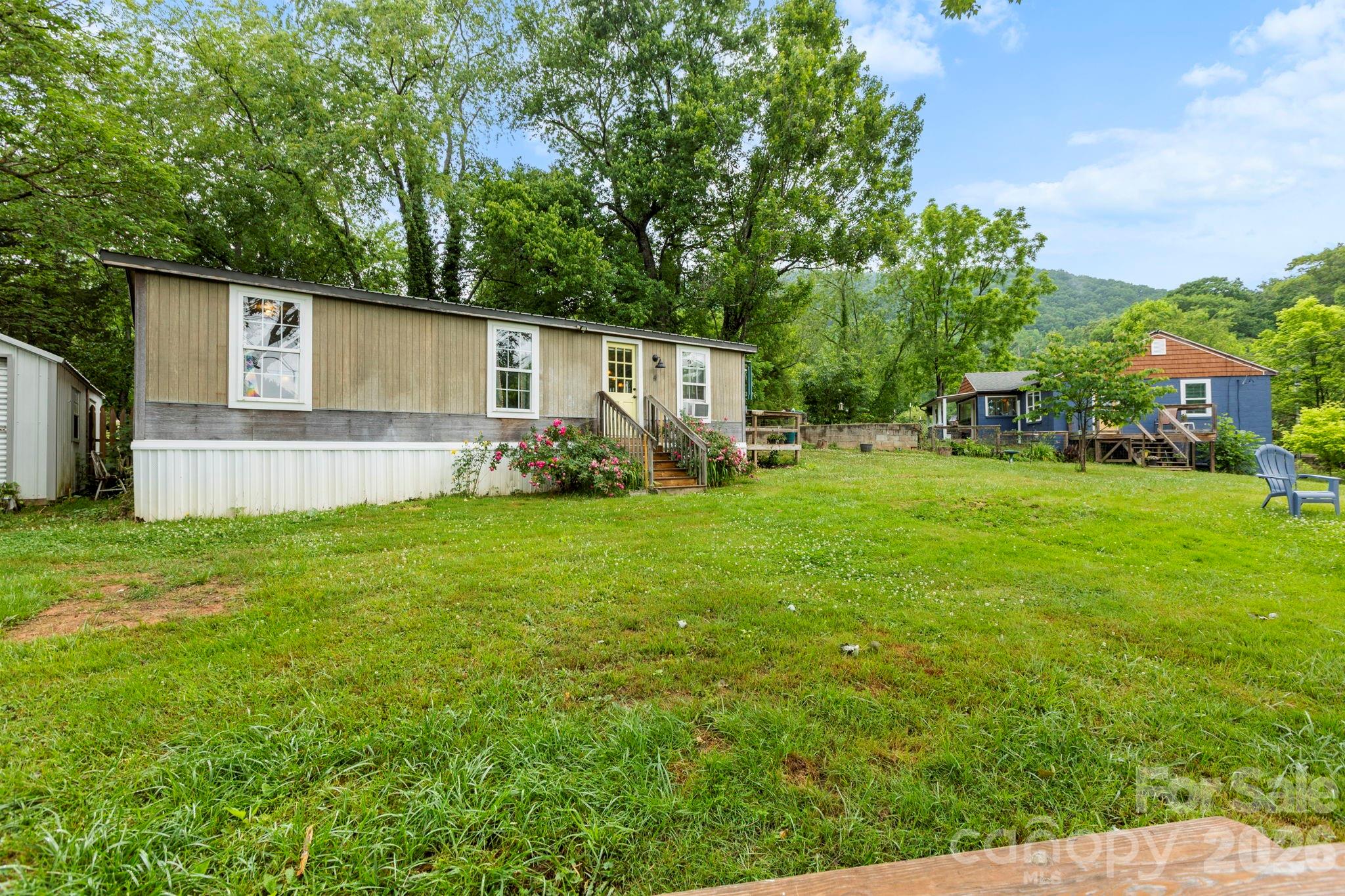 4 Mountain View Road Property Photo 2
