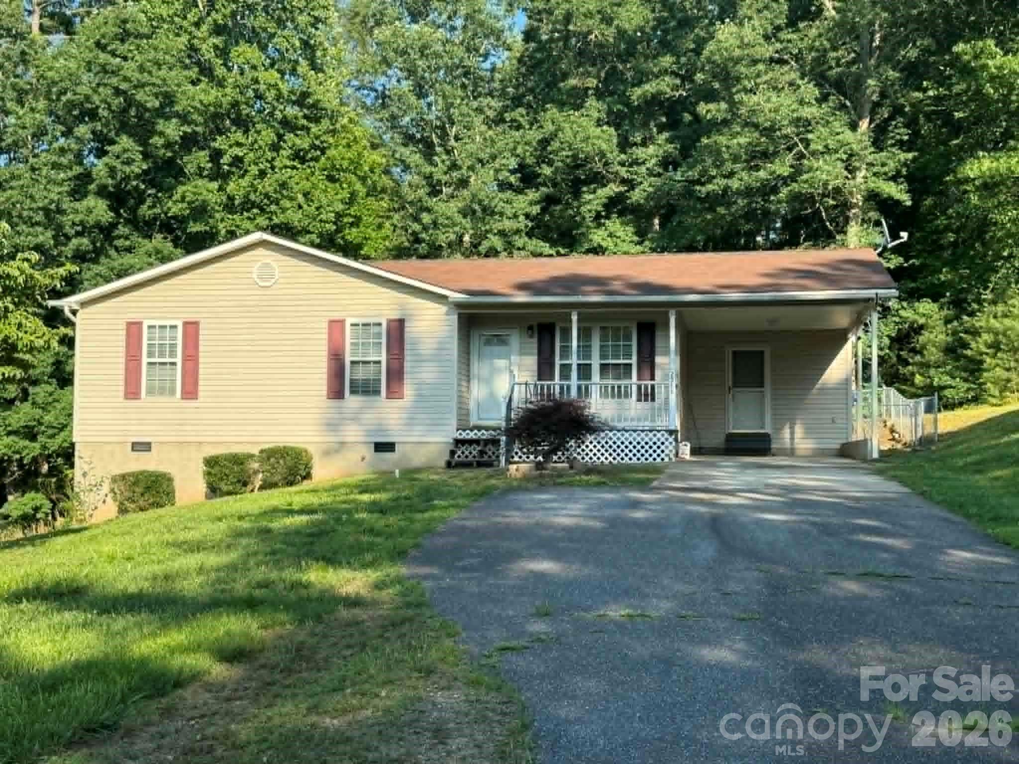 2588 Knight Drive Property Photo 1