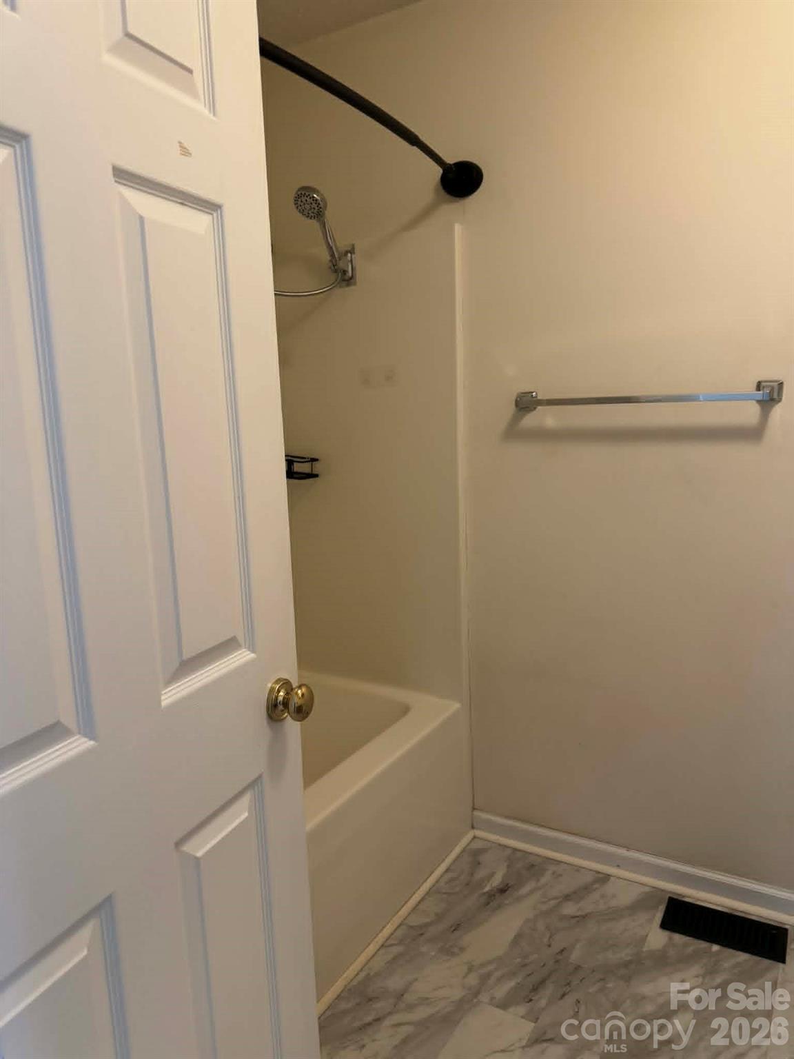 2588 Knight Drive Property Photo 13