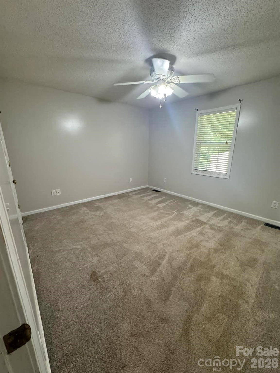 2588 Knight Drive Property Photo 14